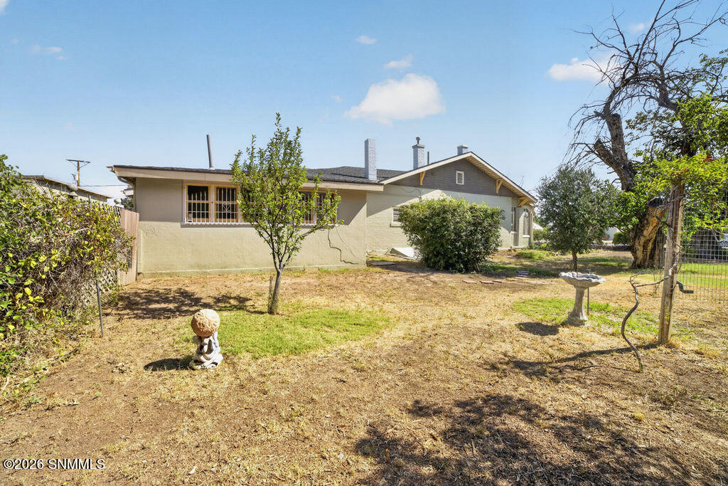 733 N Reymond Property Photo 31