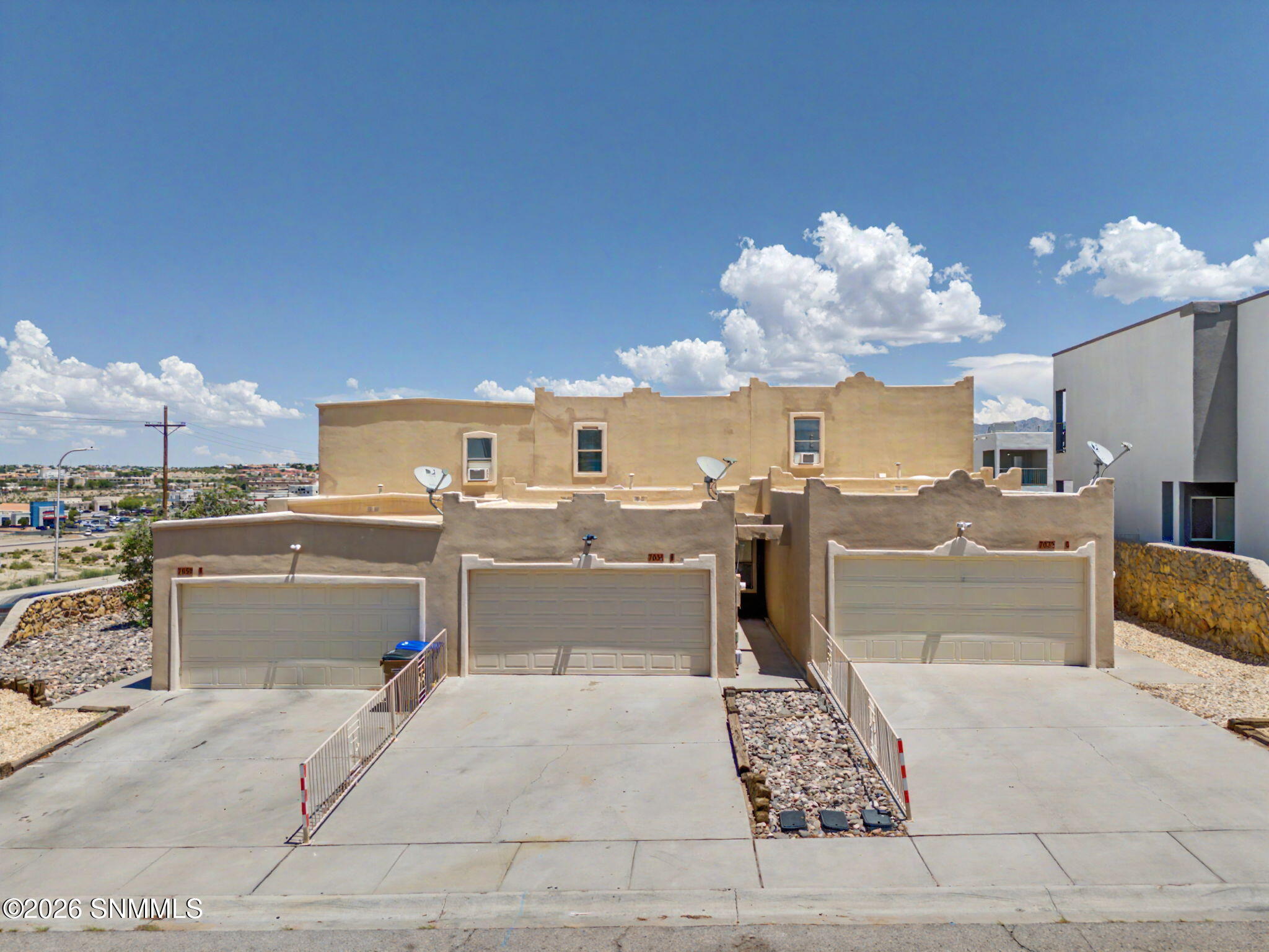 703 Athenian Way A, B, And C Property Photo 2