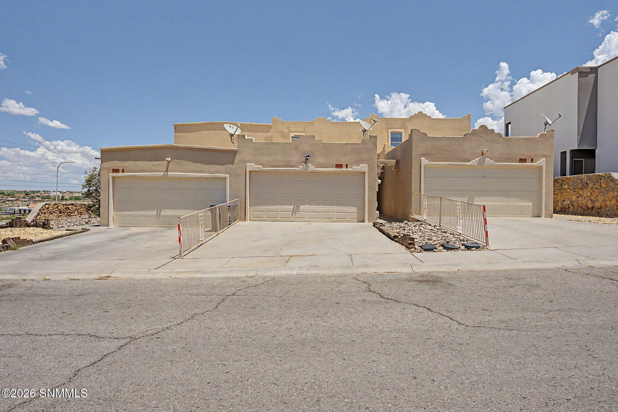 703 Athenian Way A, B, And C Property Photo 3