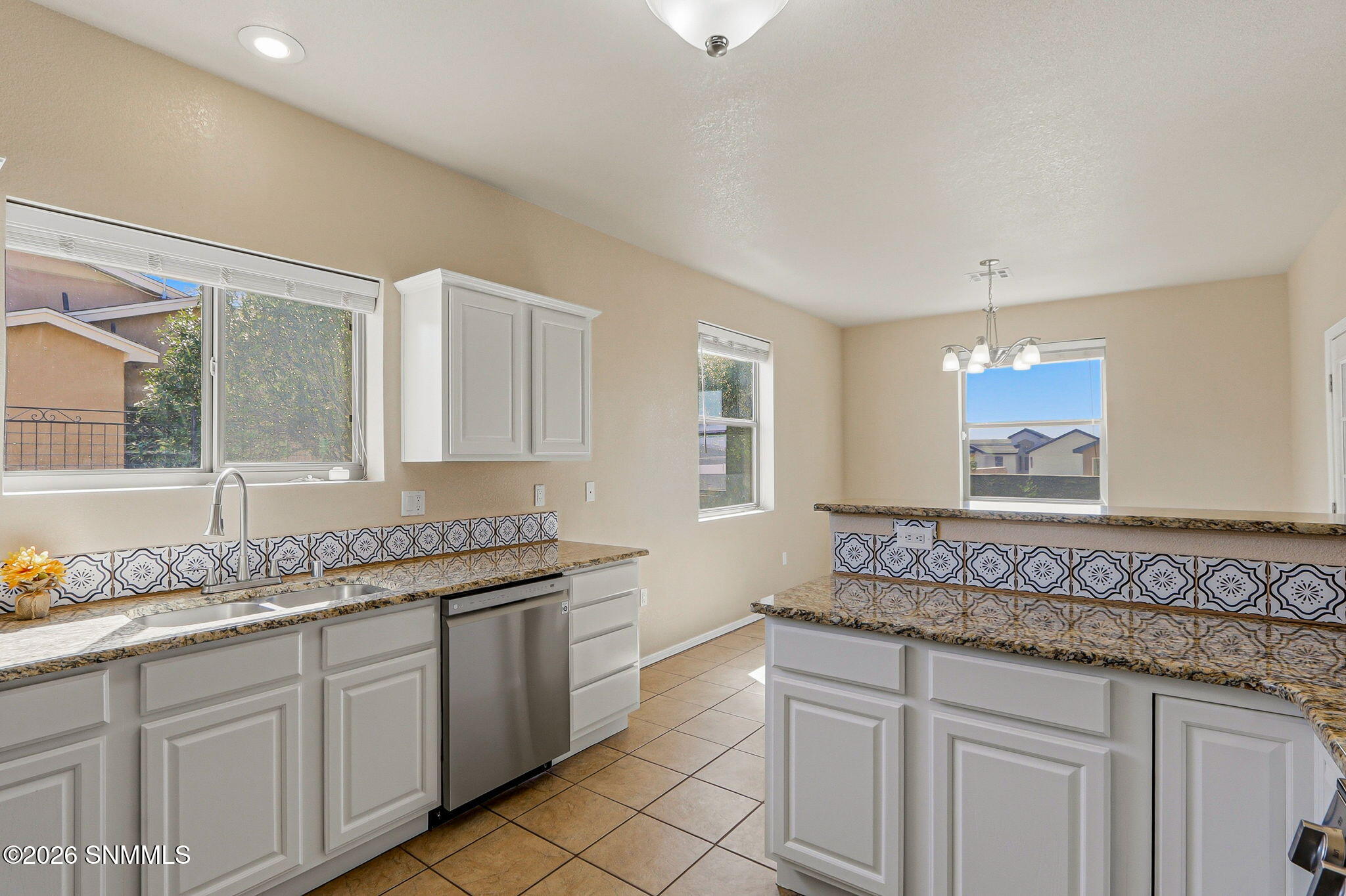 4612 Mesa Central Drive Property Photo 10