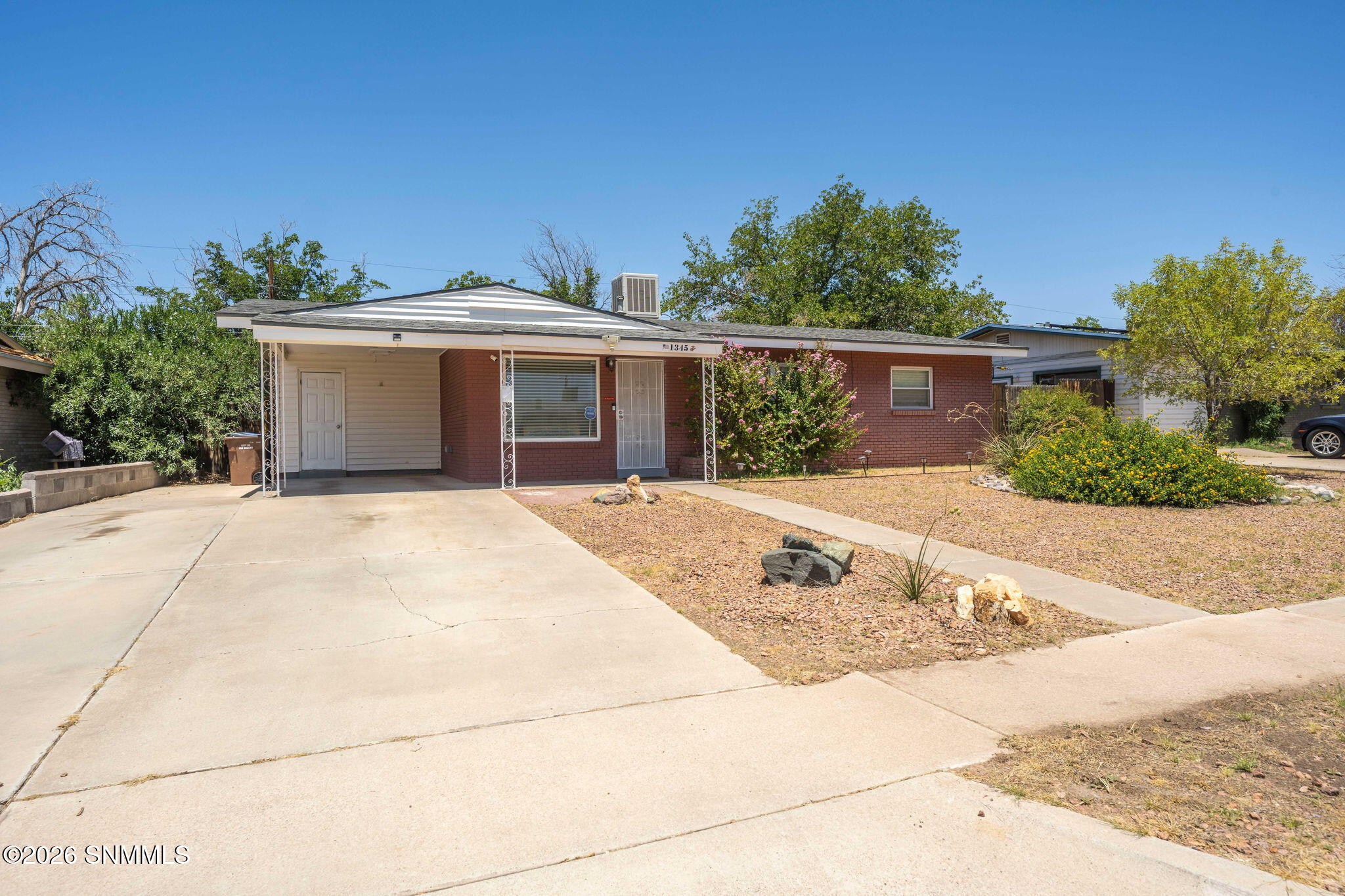 1345 Myrtle Avenue Property Photo 3