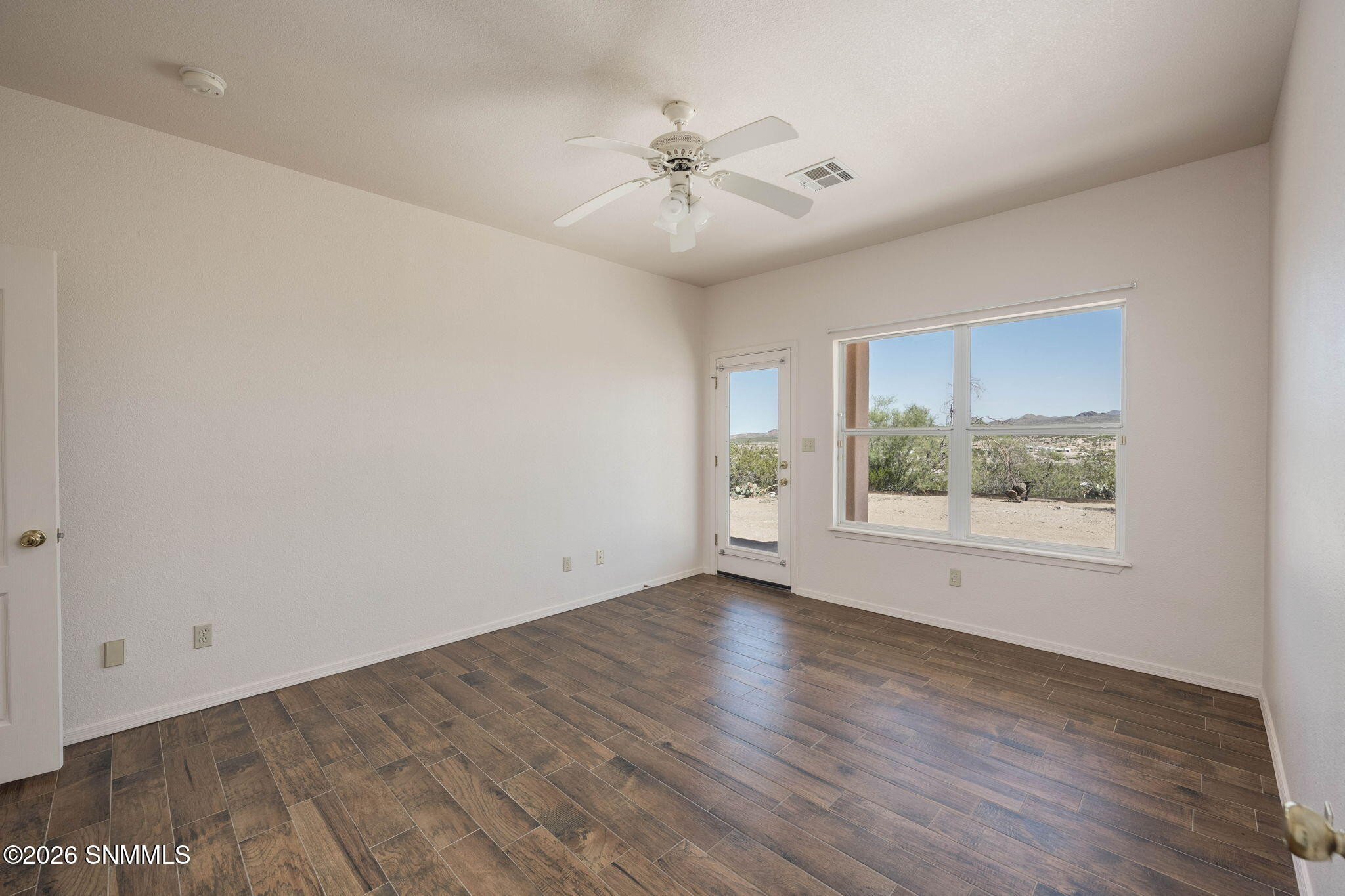 1900 Desert Ridge Rise Road Property Photo 27