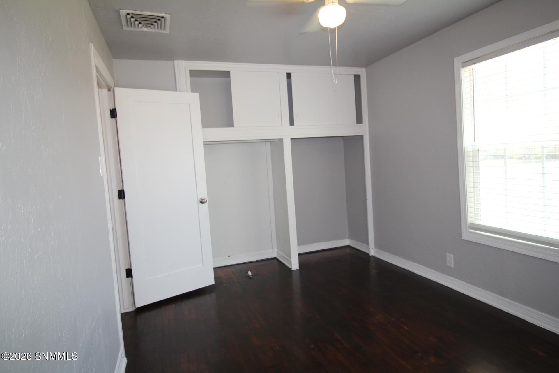 1613 W Walnut Street Property Photo 31
