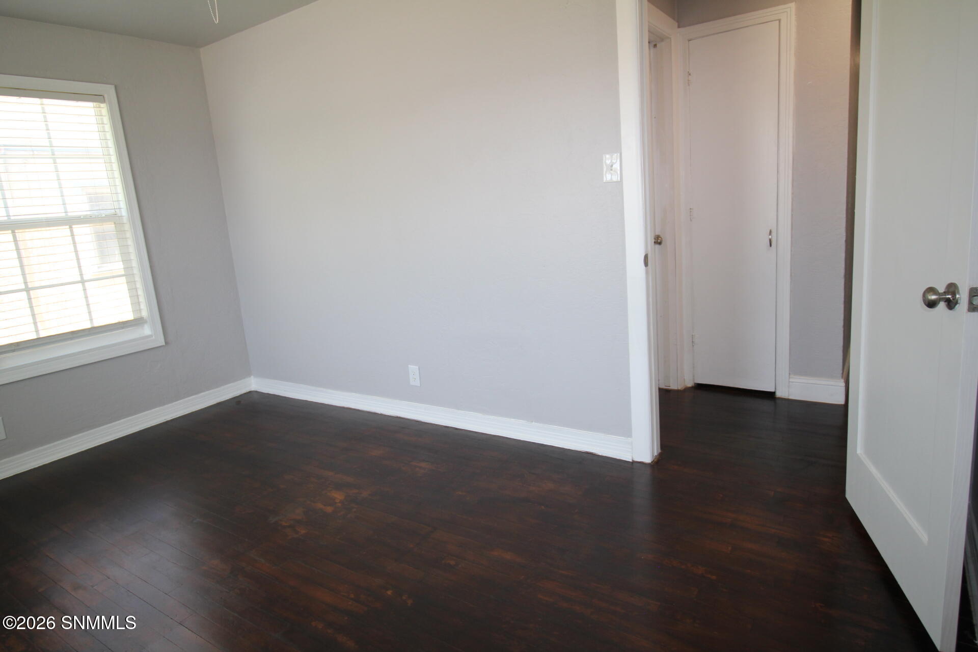 1613 W Walnut Street Property Photo 34