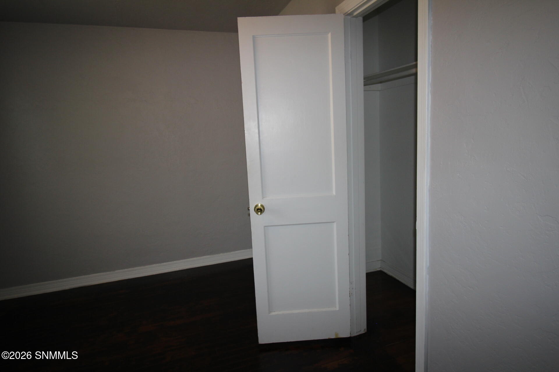 1613 W Walnut Street Property Photo 40