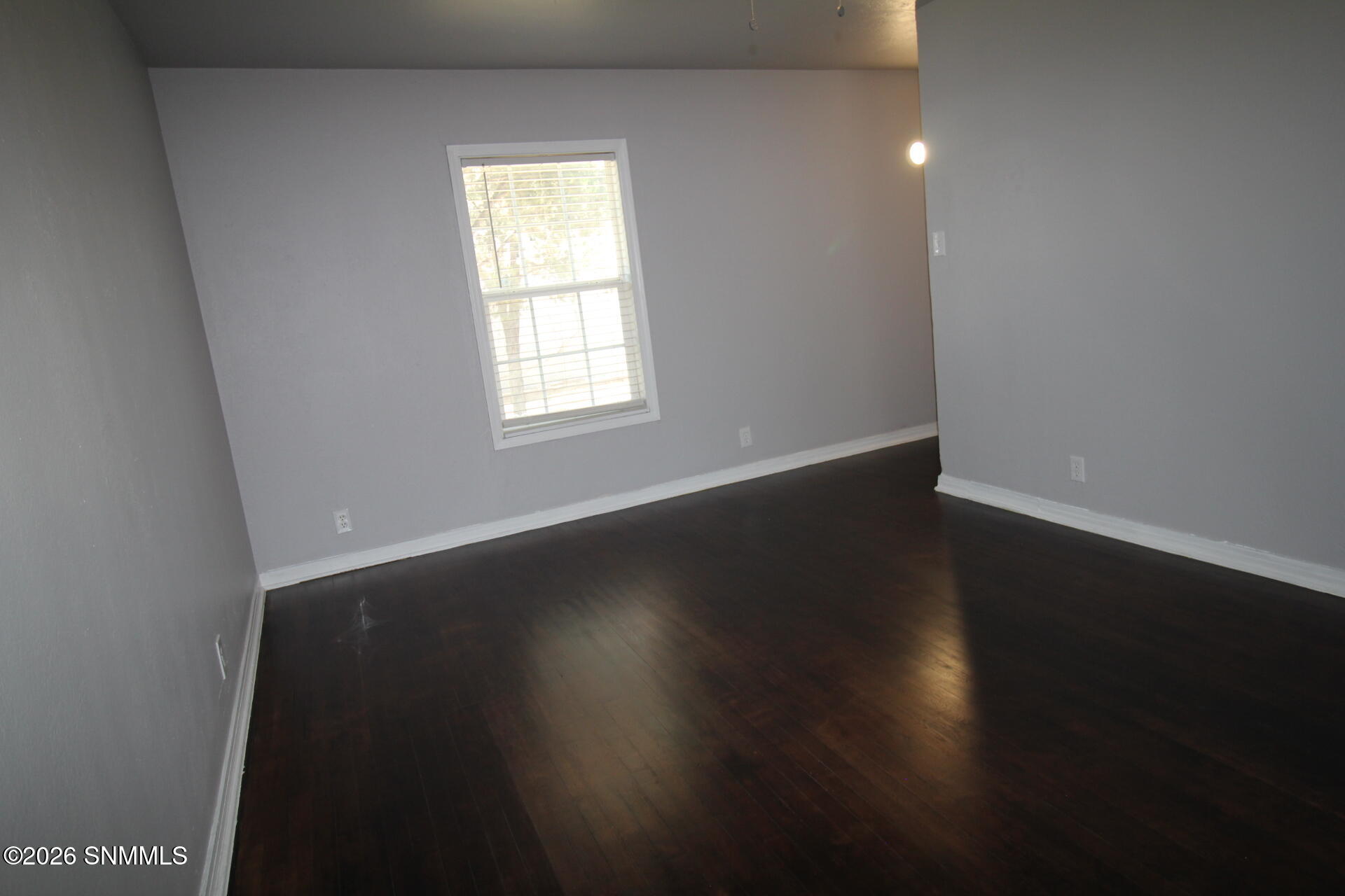 1613 W Walnut Street Property Photo 57