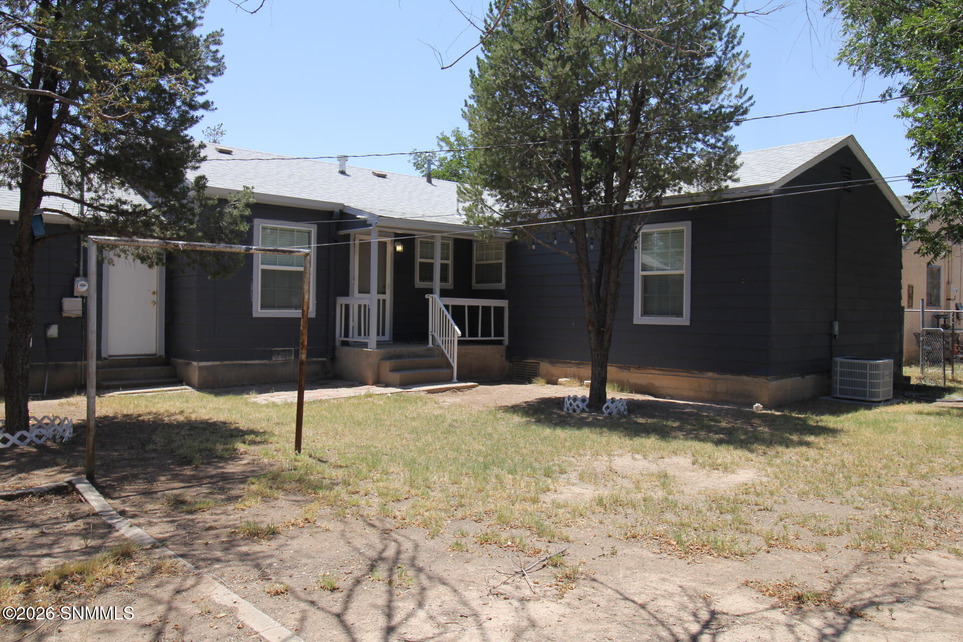 1613 W Walnut Street Property Photo 77