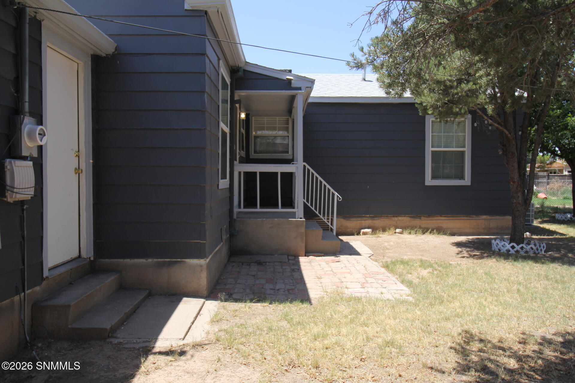 1613 W Walnut Street Property Photo 79