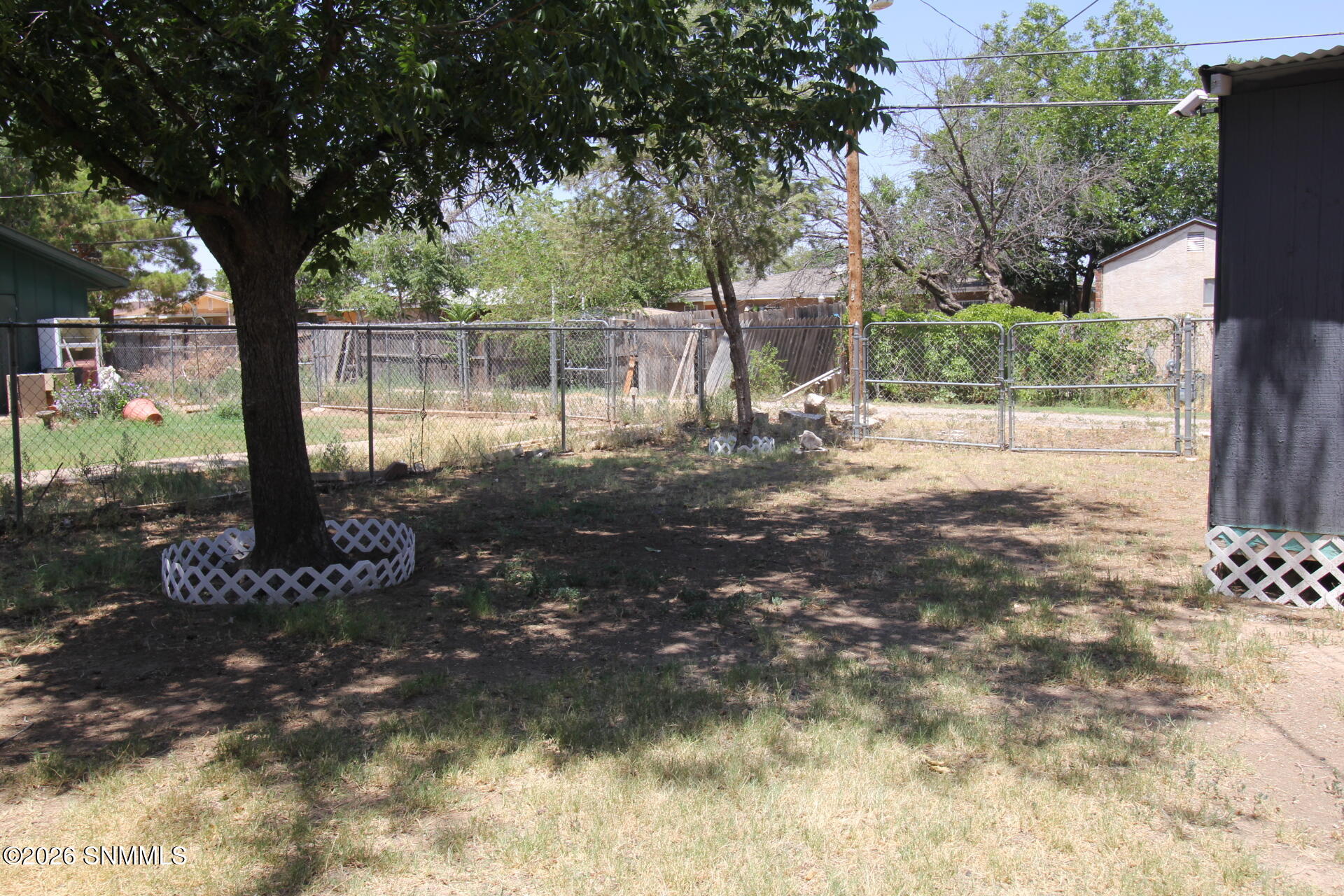 1613 W Walnut Street Property Photo 84
