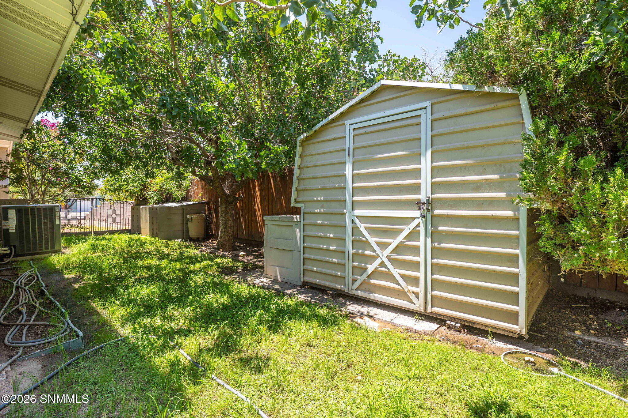 415 Milton Avenue Property Photo 35