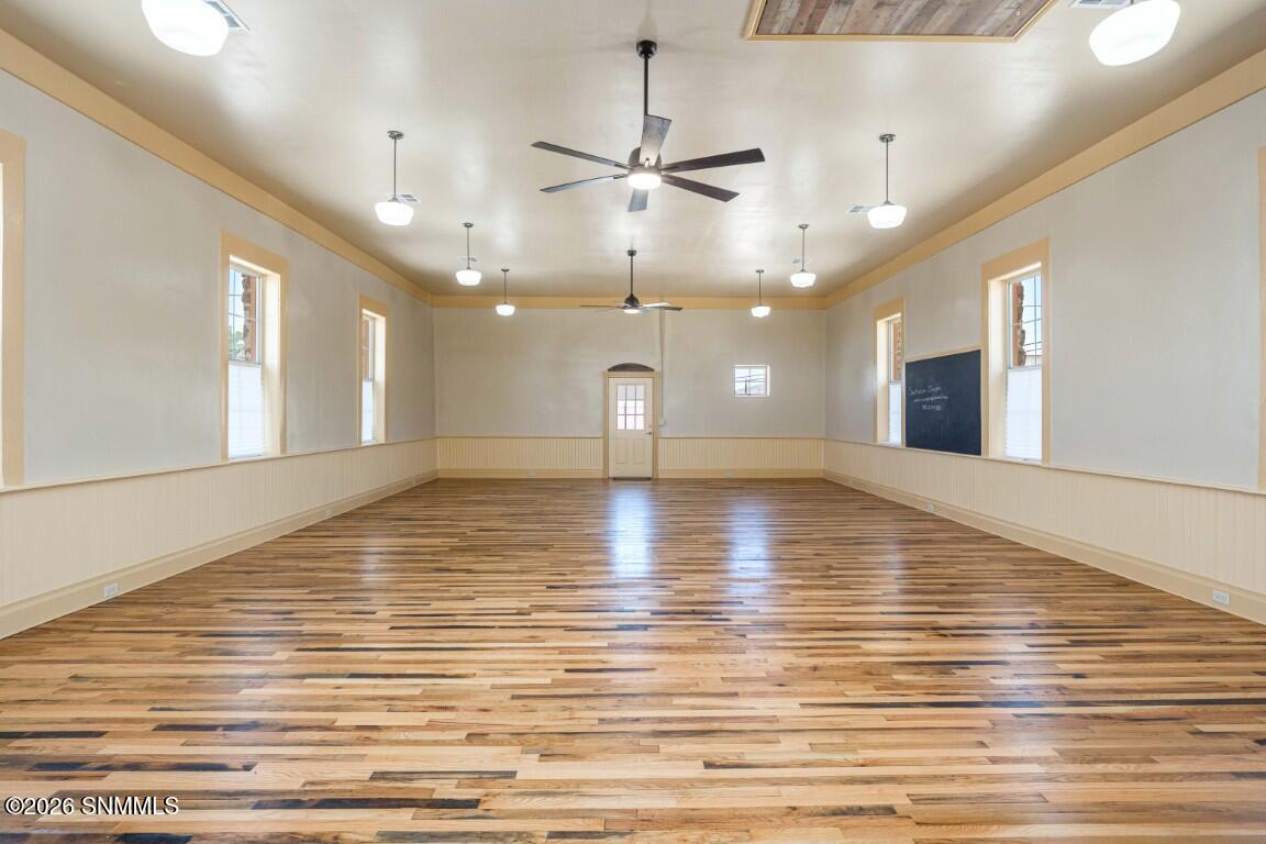 15890 B Street Property Photo 9