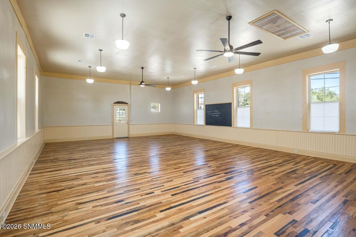 15890 B Street Property Photo 10