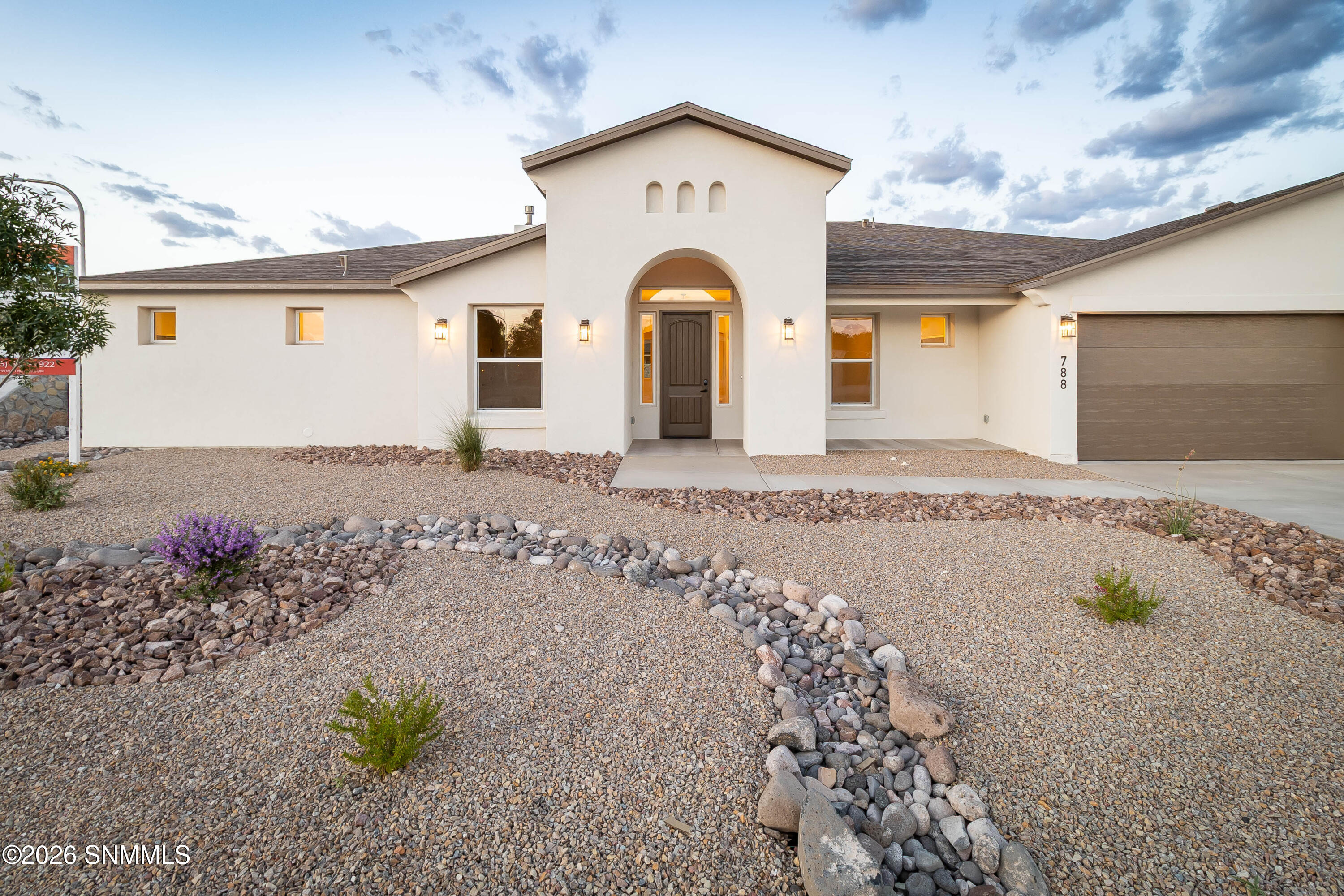 788 Basha Arc Property Photo 3