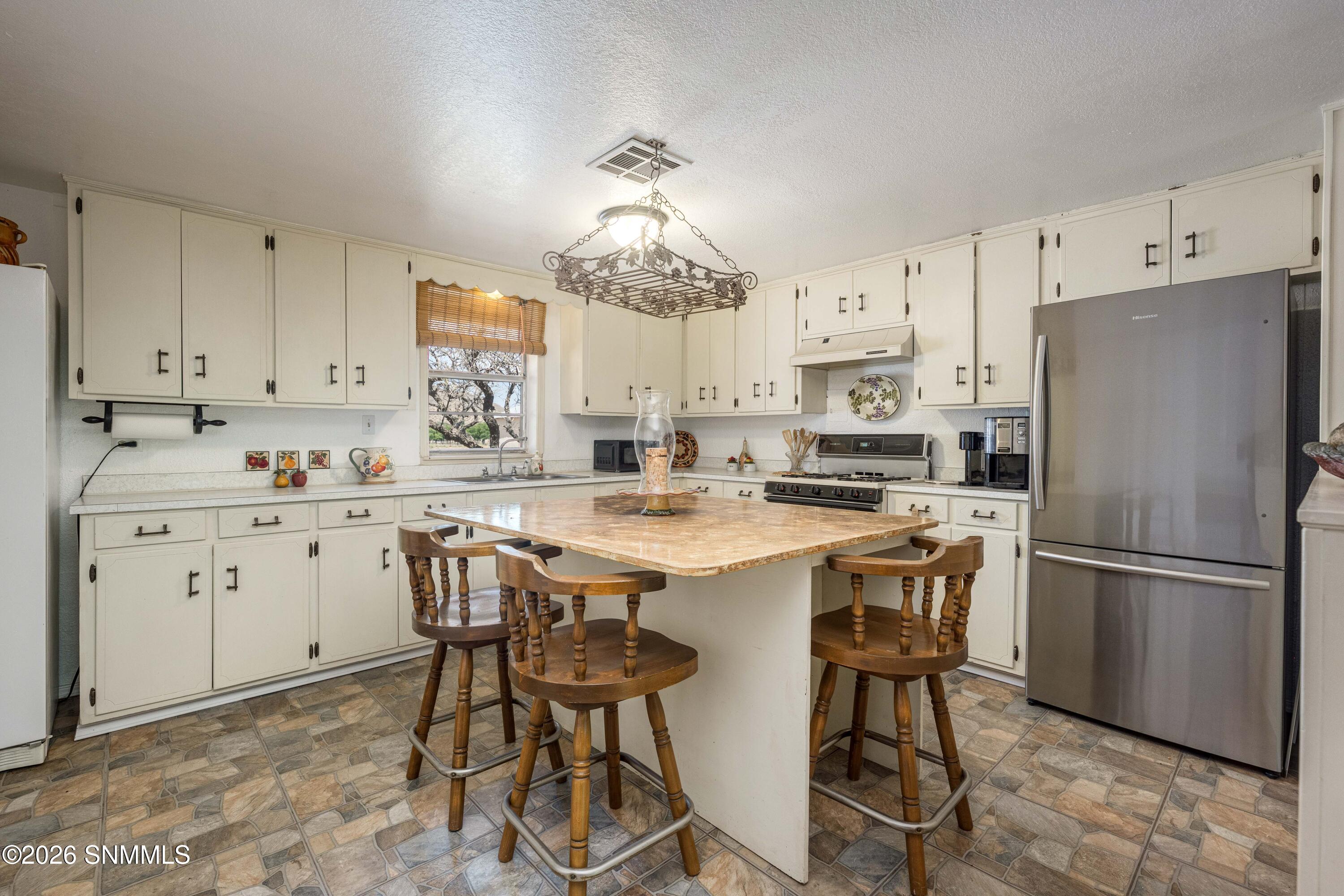 945 Eagle Wings Road Property Photo 38