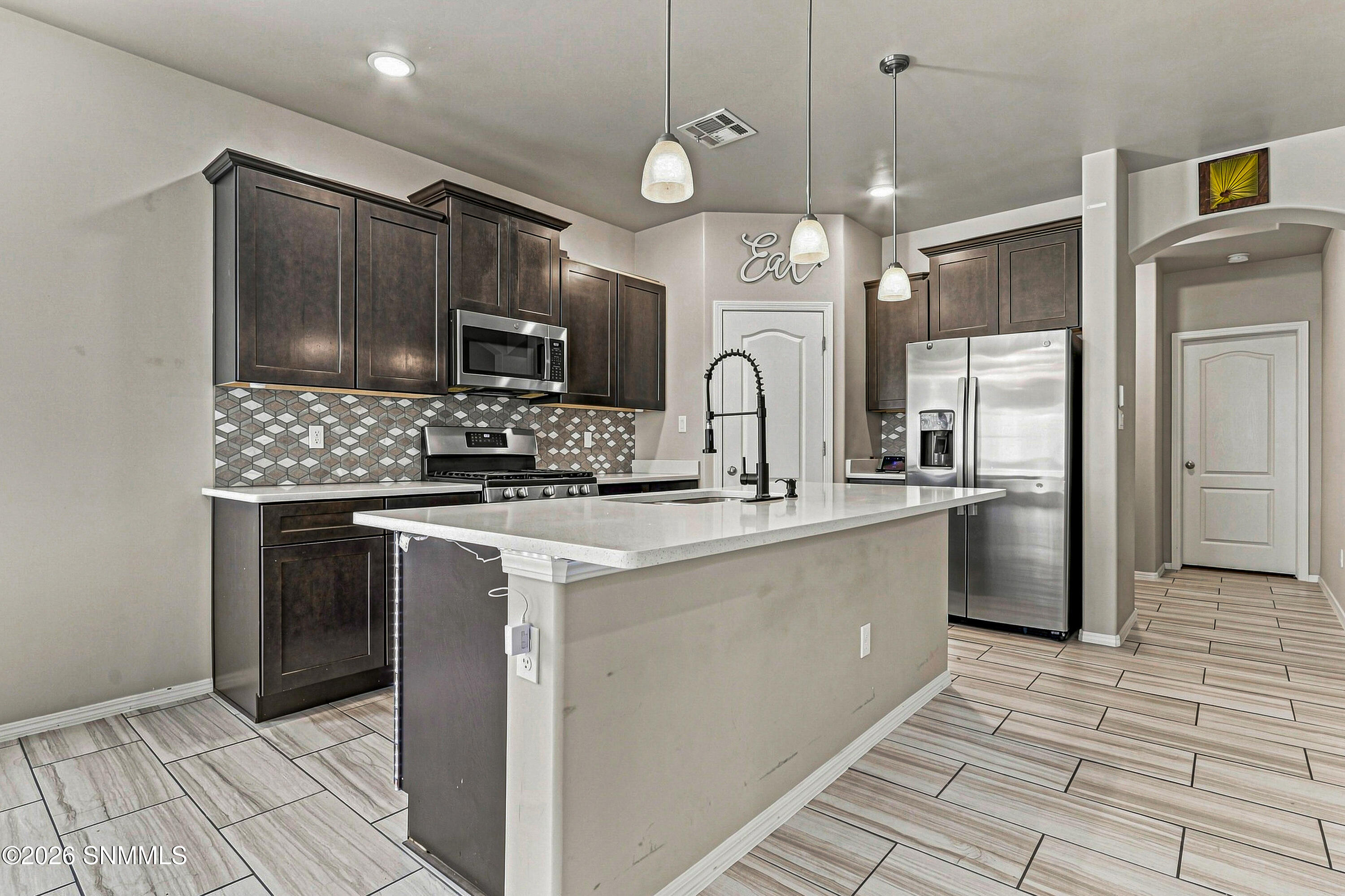 4242 Desert Lily Drive Property Photo 8