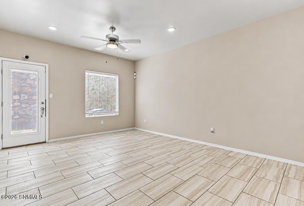 4242 Desert Lily Drive Property Photo 12