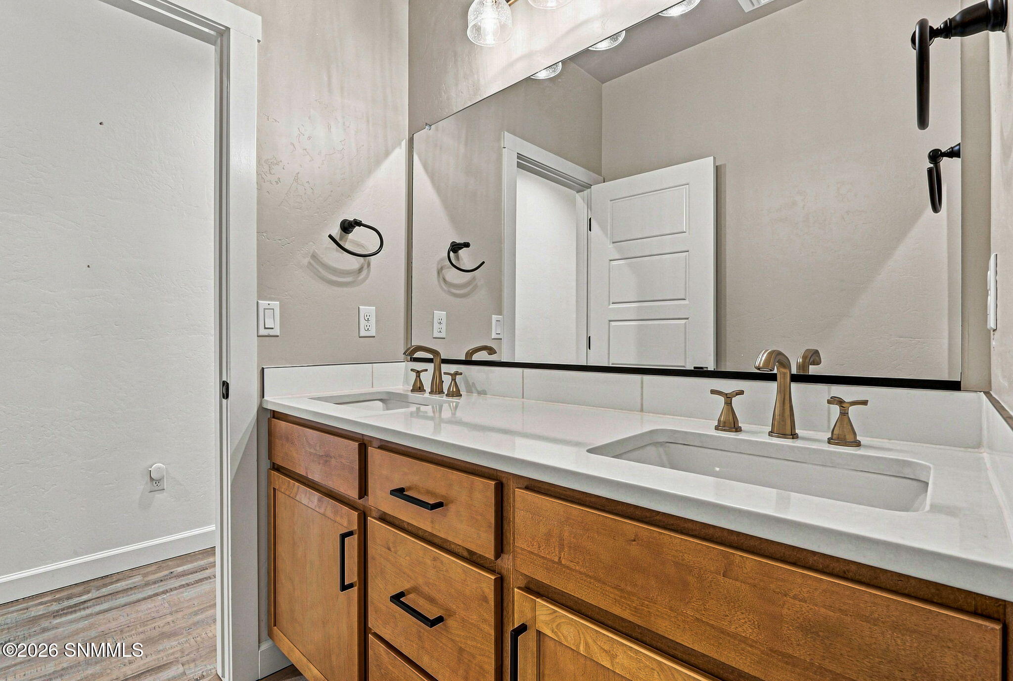 7378 Sentinel Avenue Property Photo 39