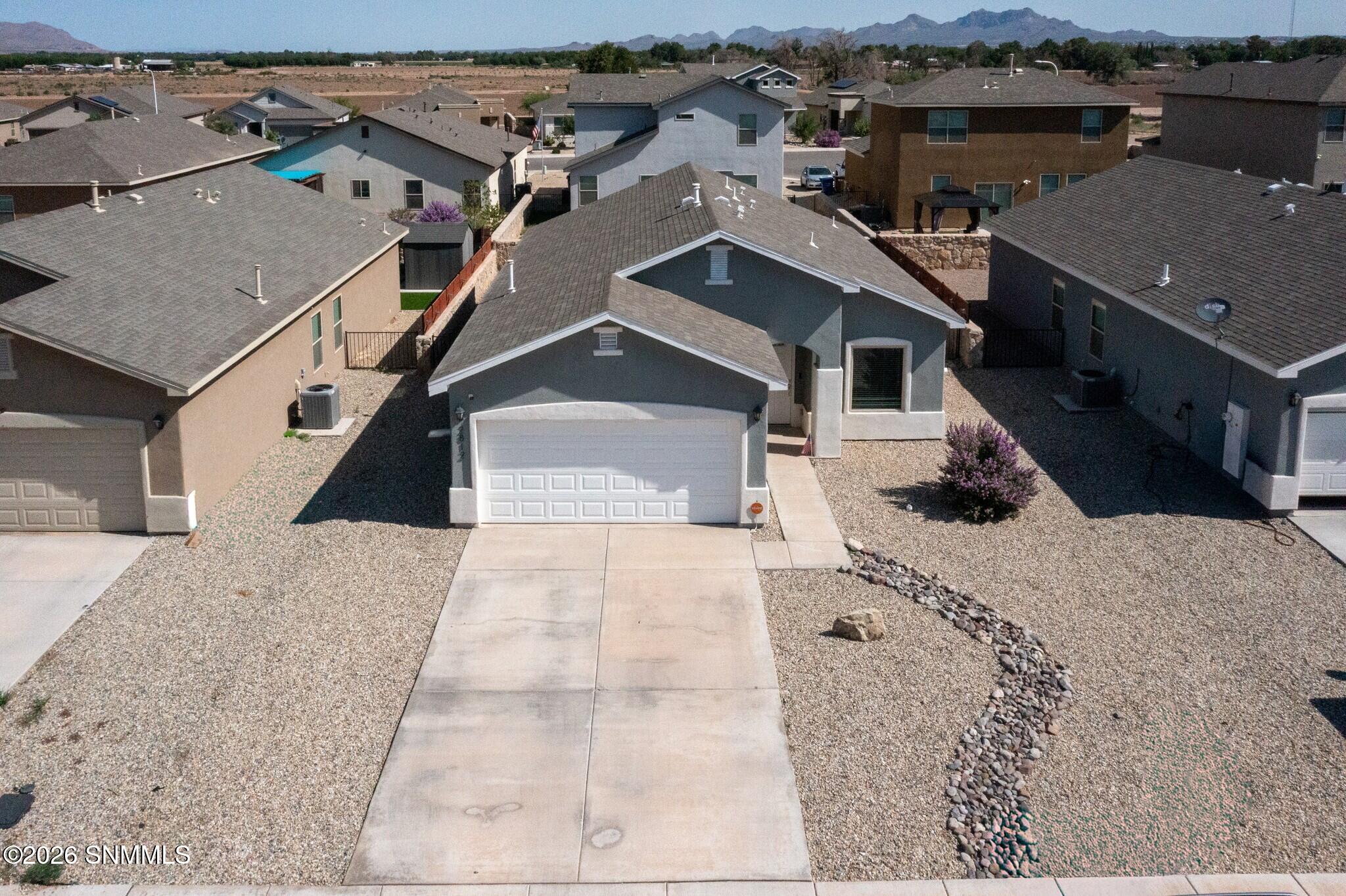 2812 Ocate Court Property Photo 3