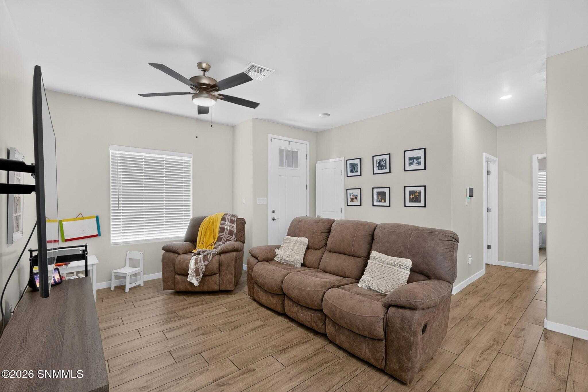 2812 Ocate Court Property Photo 6