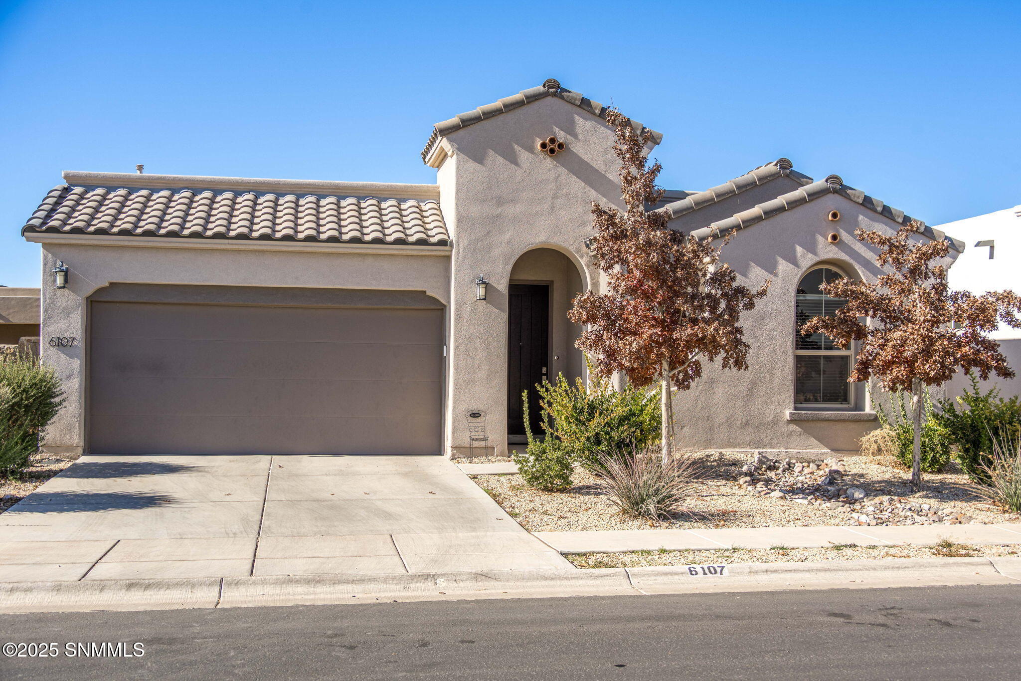 6107 Andromeda Loop Property Photo 1