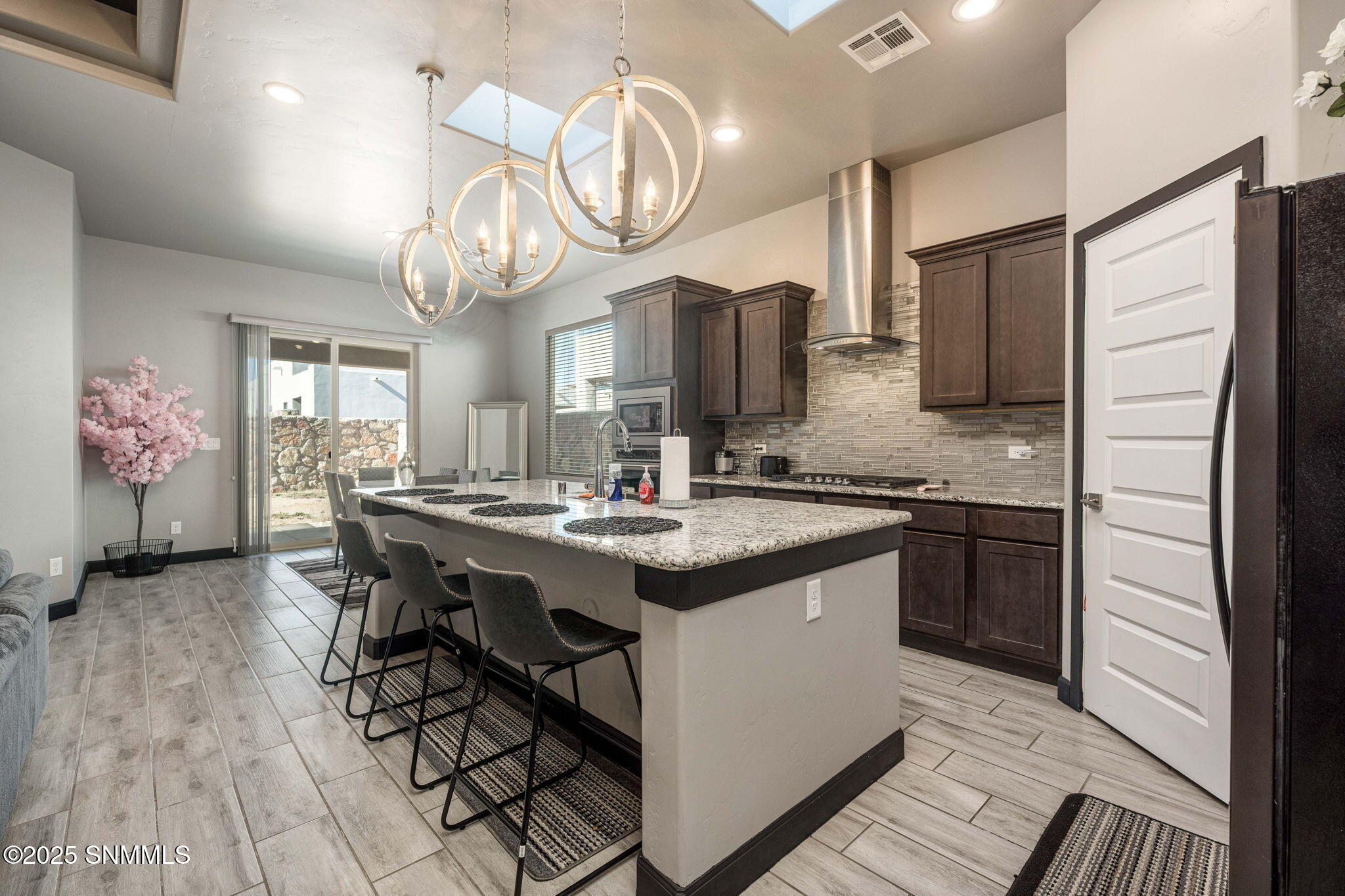 6107 Andromeda Loop Property Photo 11