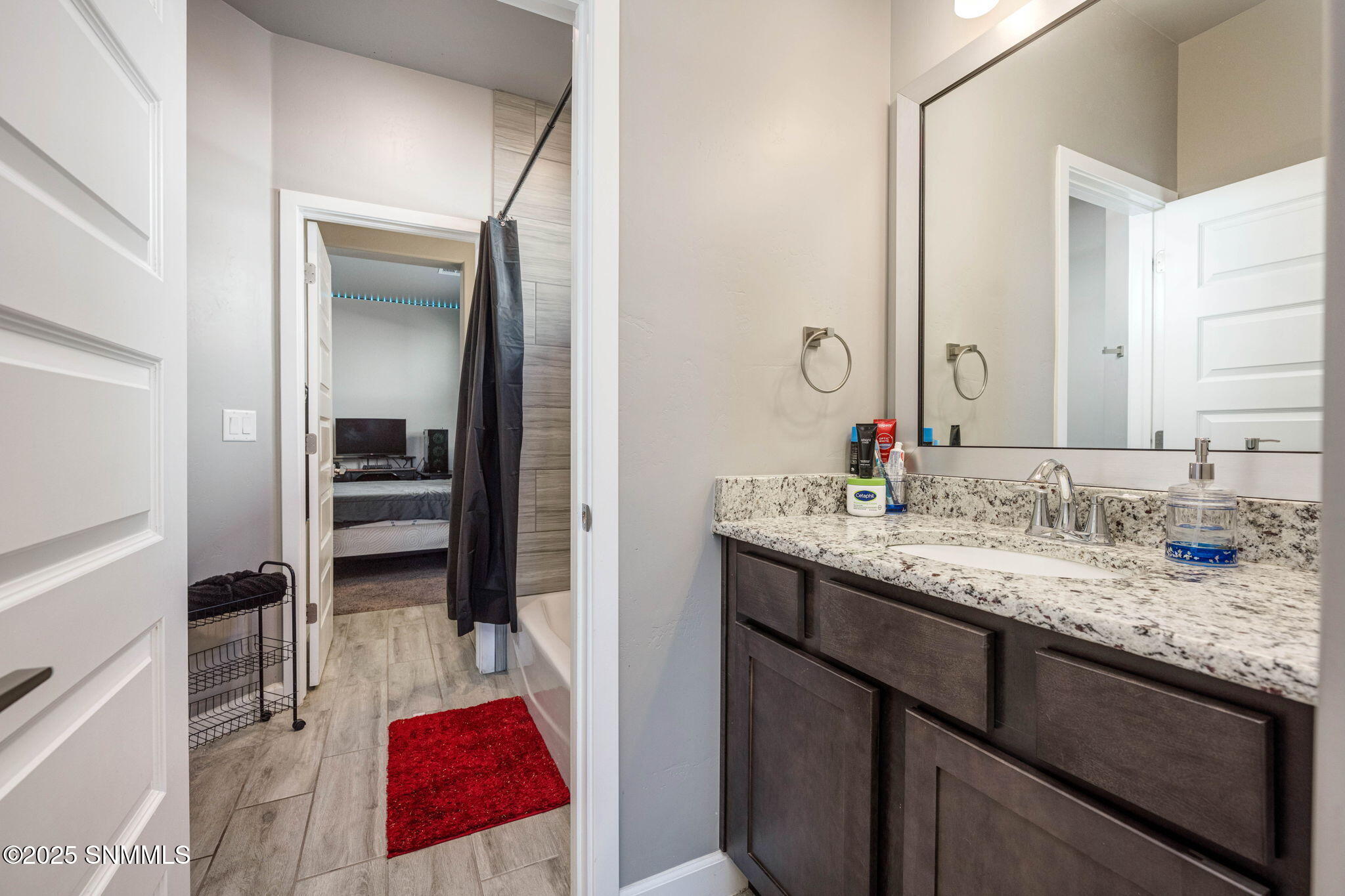 6107 Andromeda Loop Property Photo 25