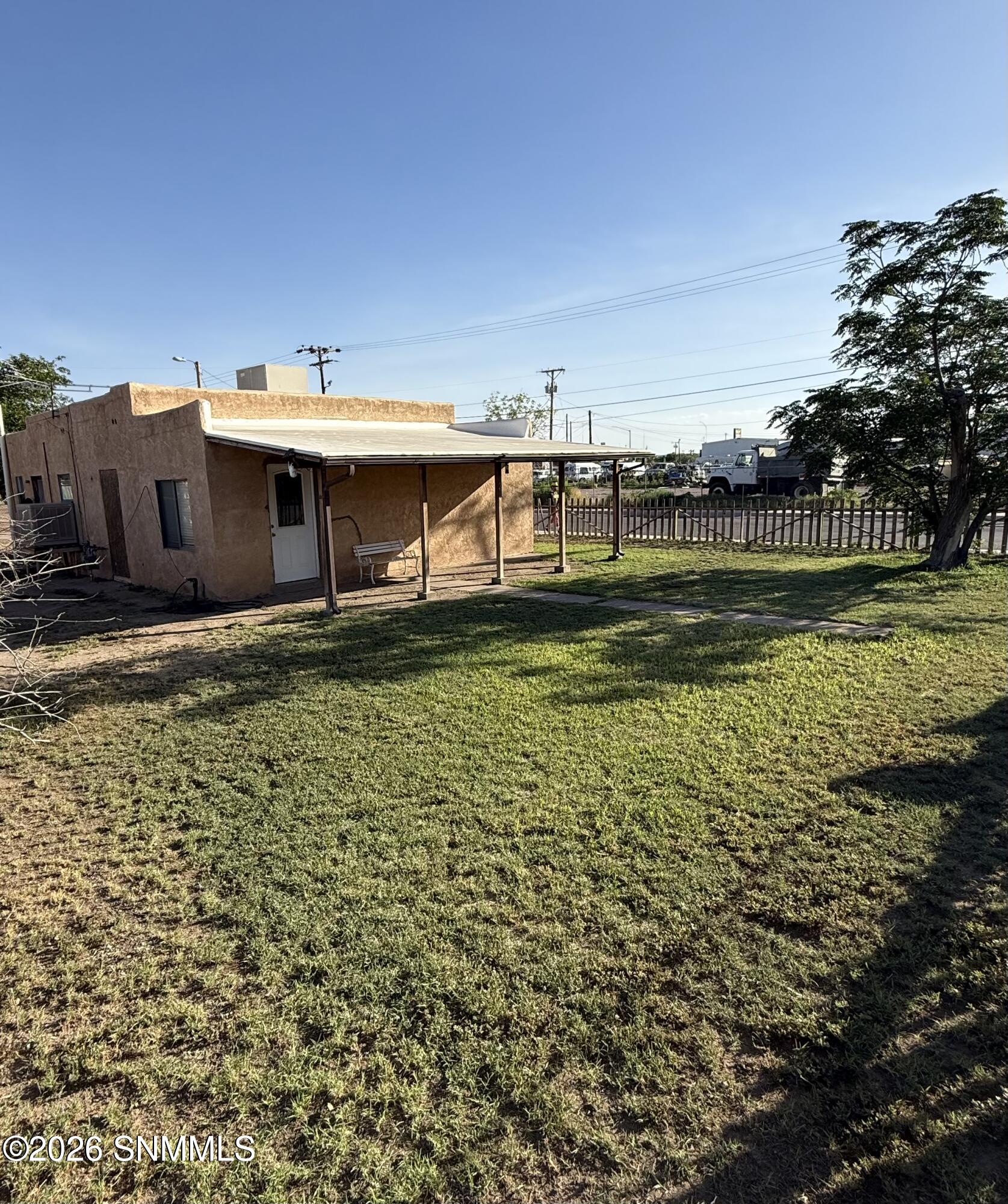 1219 Mcfie Avenue Property Photo 5