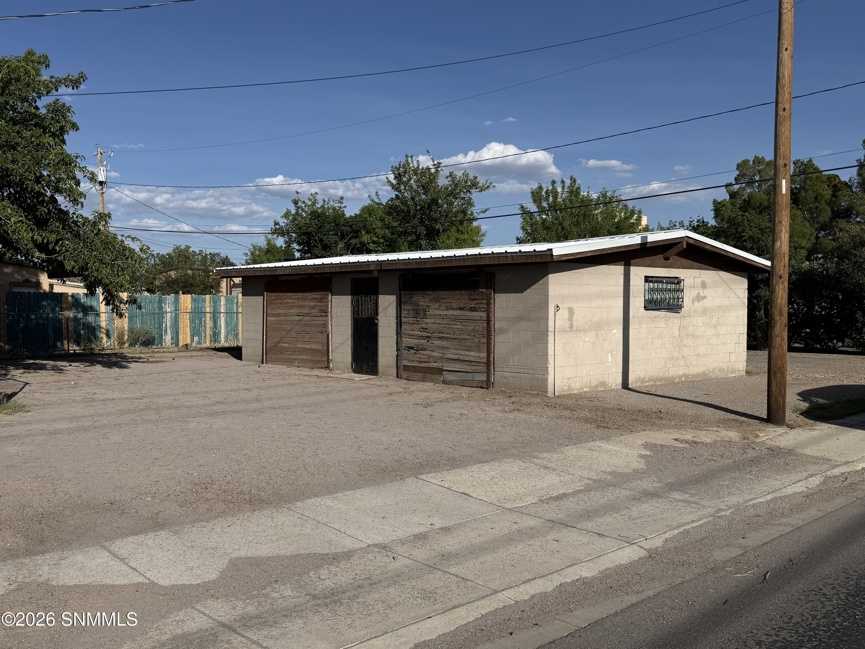 1219 Mcfie Avenue Property Photo 9
