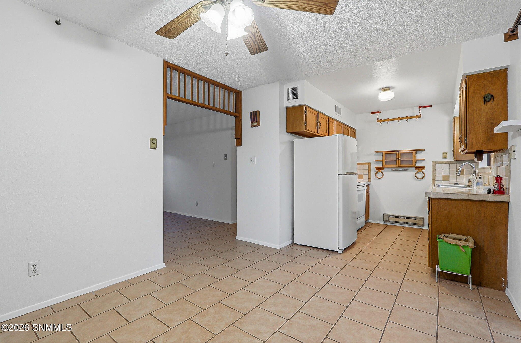1636 Capitan Avenue Property Photo 9