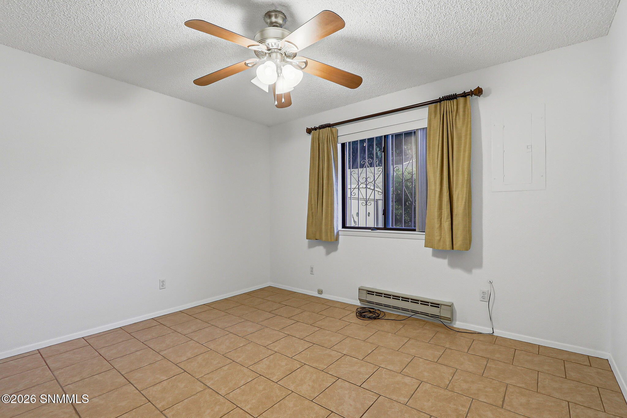 1636 Capitan Avenue Property Photo 15