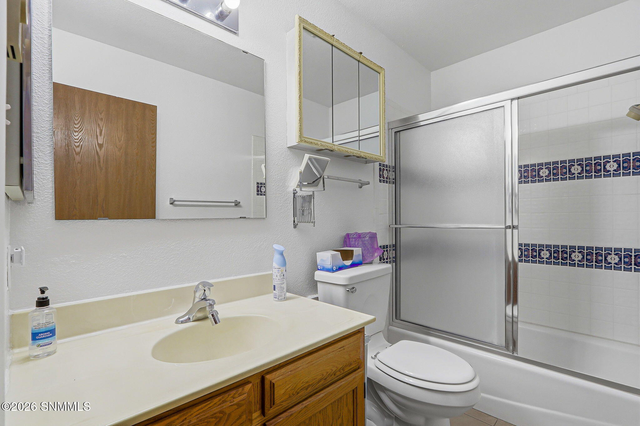 1636 Capitan Avenue Property Photo 18