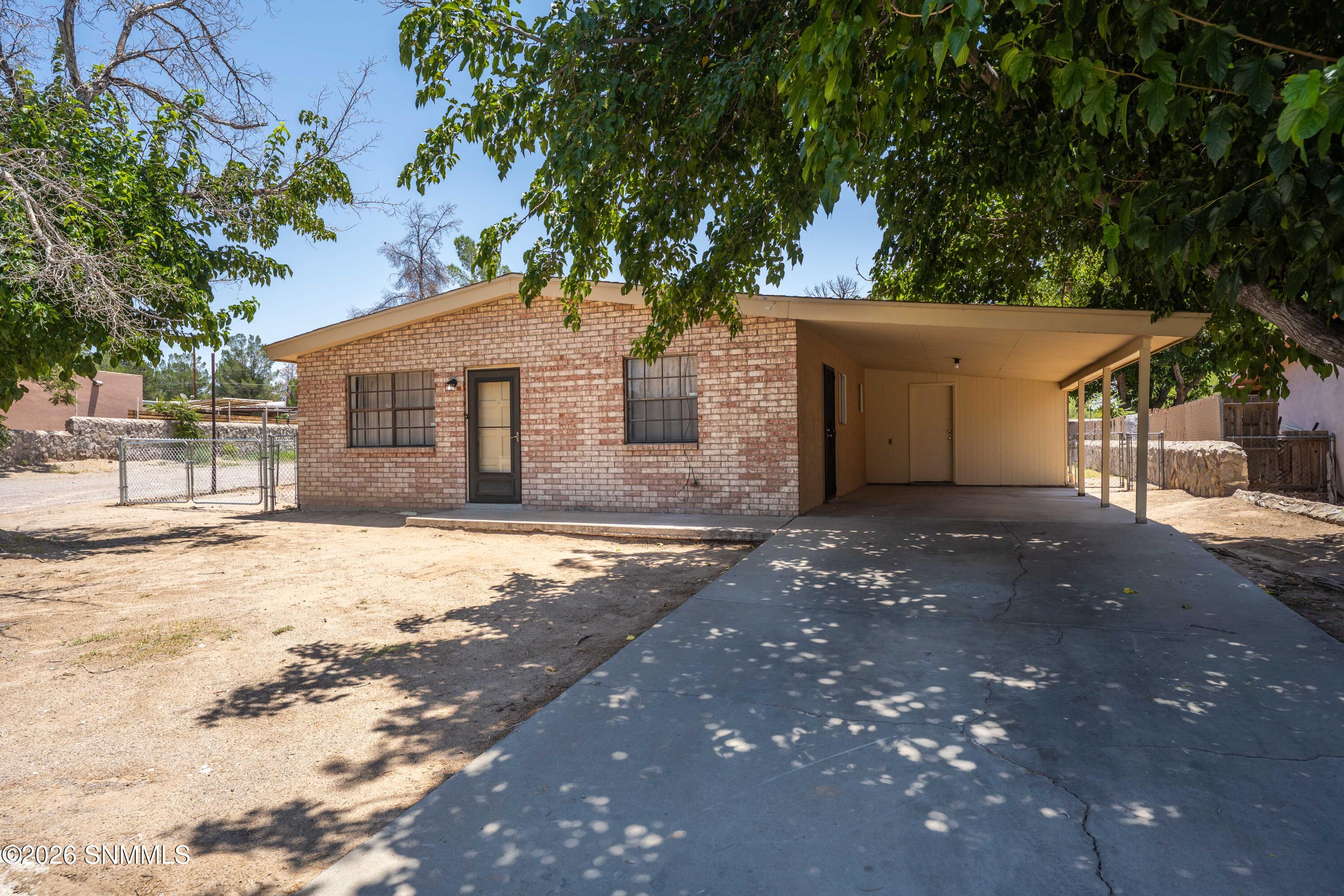1440 Juniper Property Photo 2