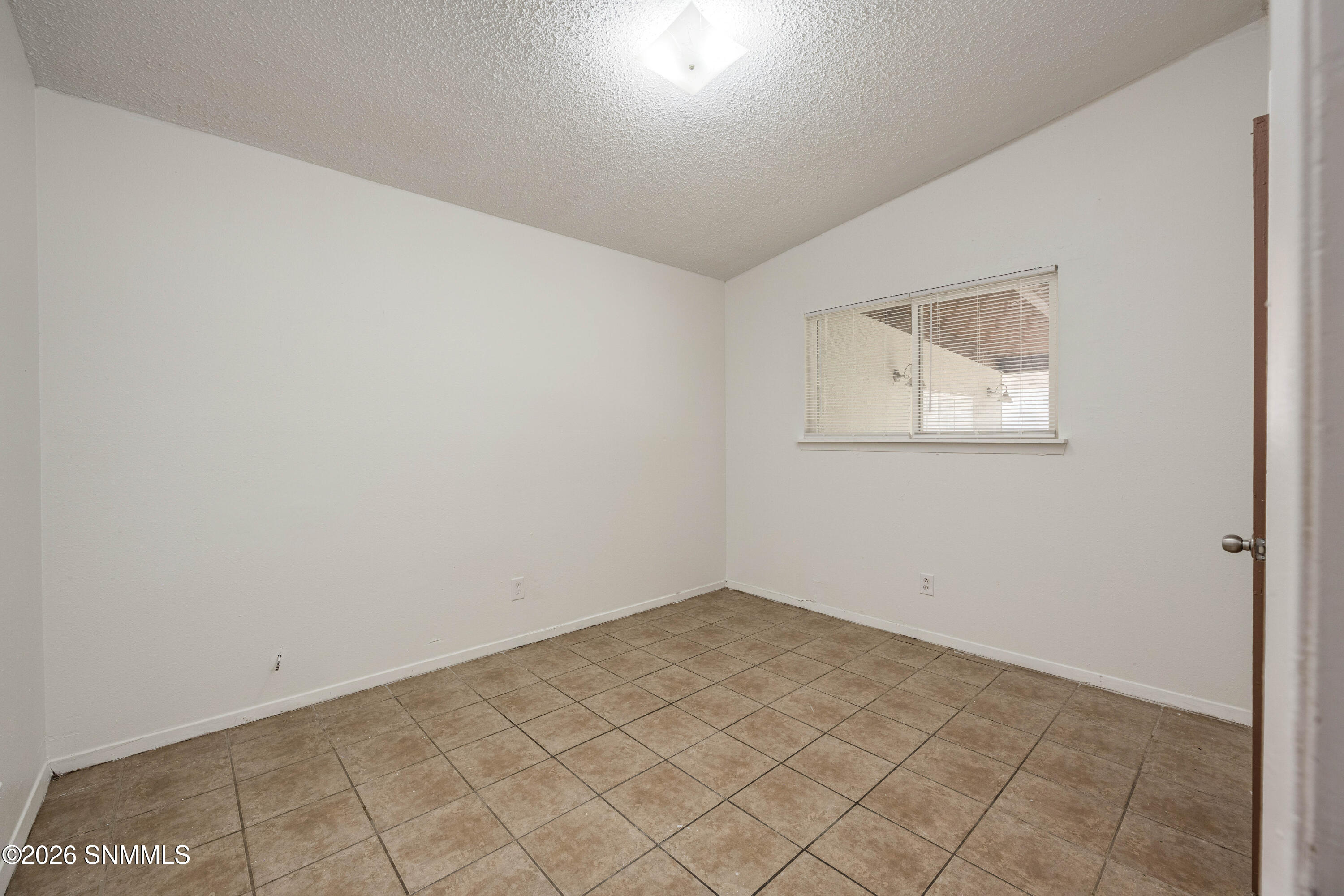 1440 Juniper Property Photo 16