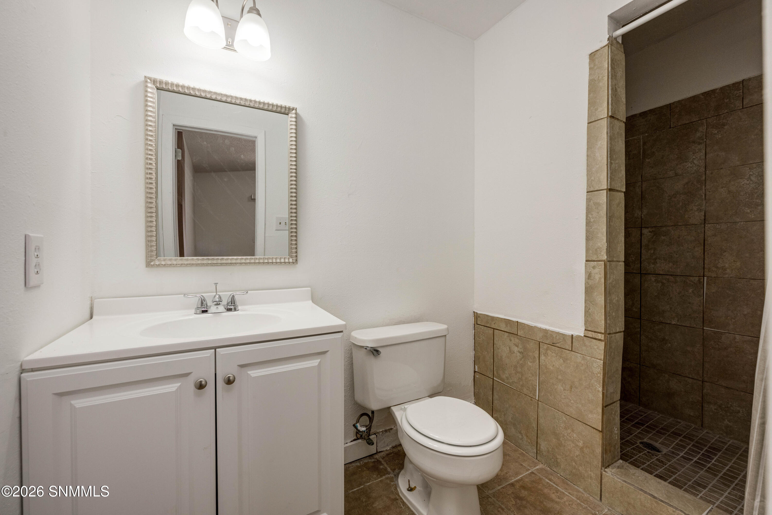 1440 Juniper Property Photo 20