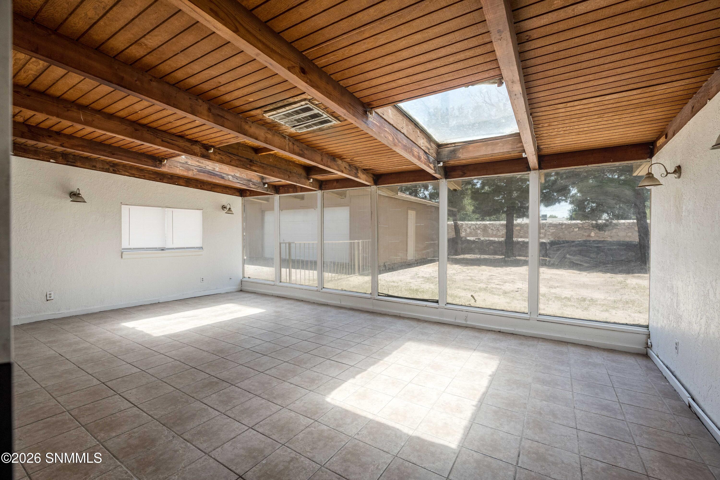 1440 Juniper Property Photo 21