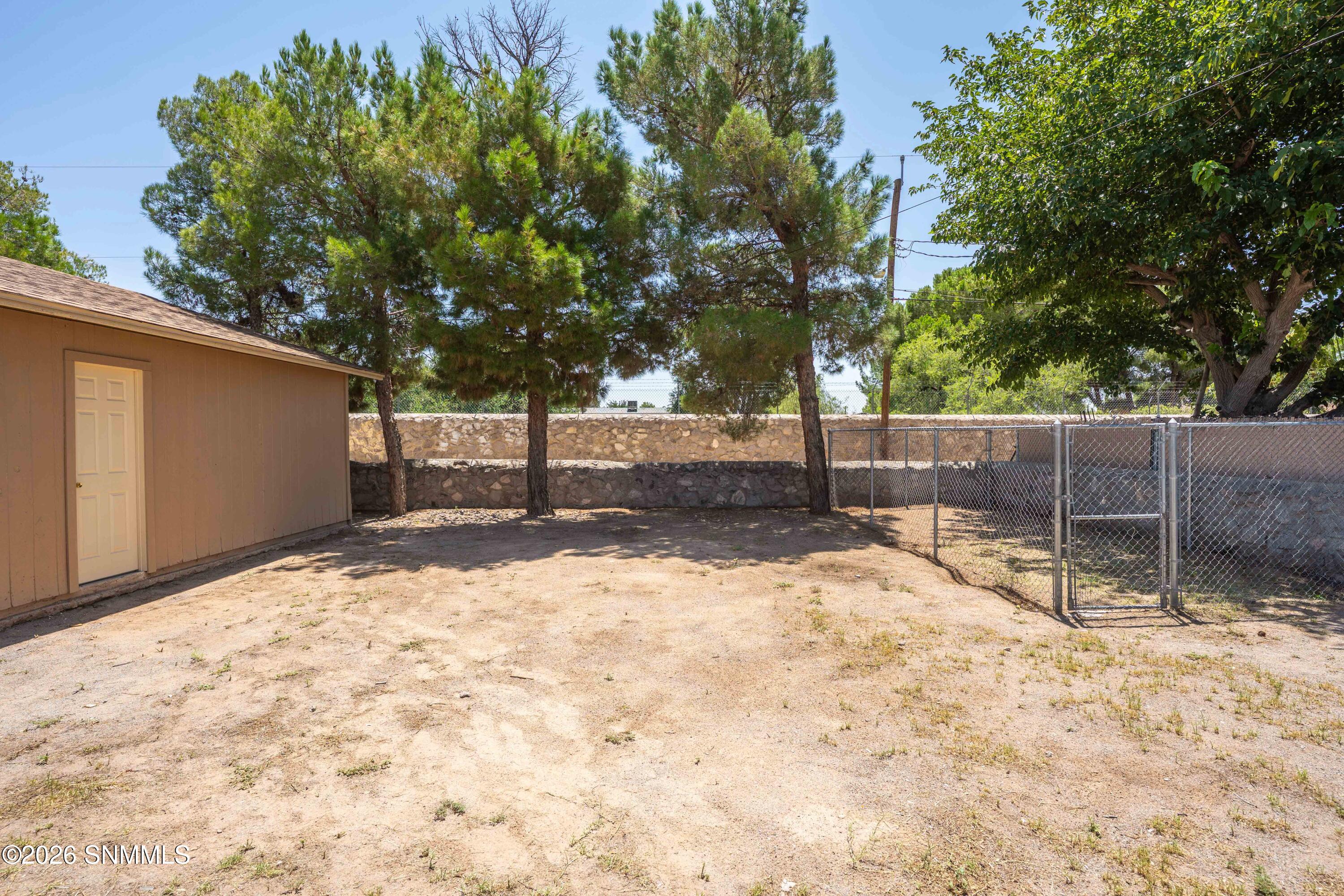 1440 Juniper Property Photo 25
