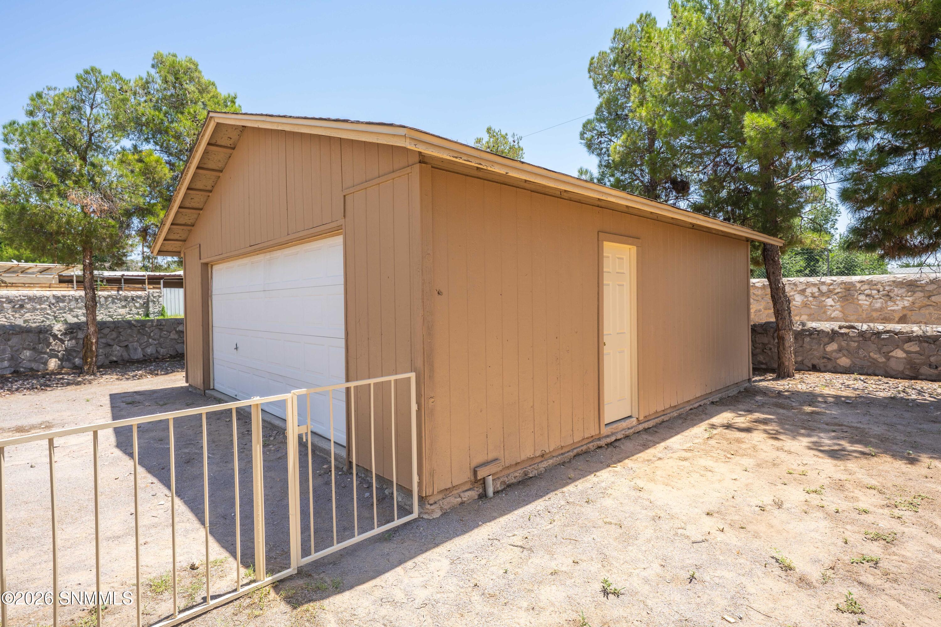1440 Juniper Property Photo 28