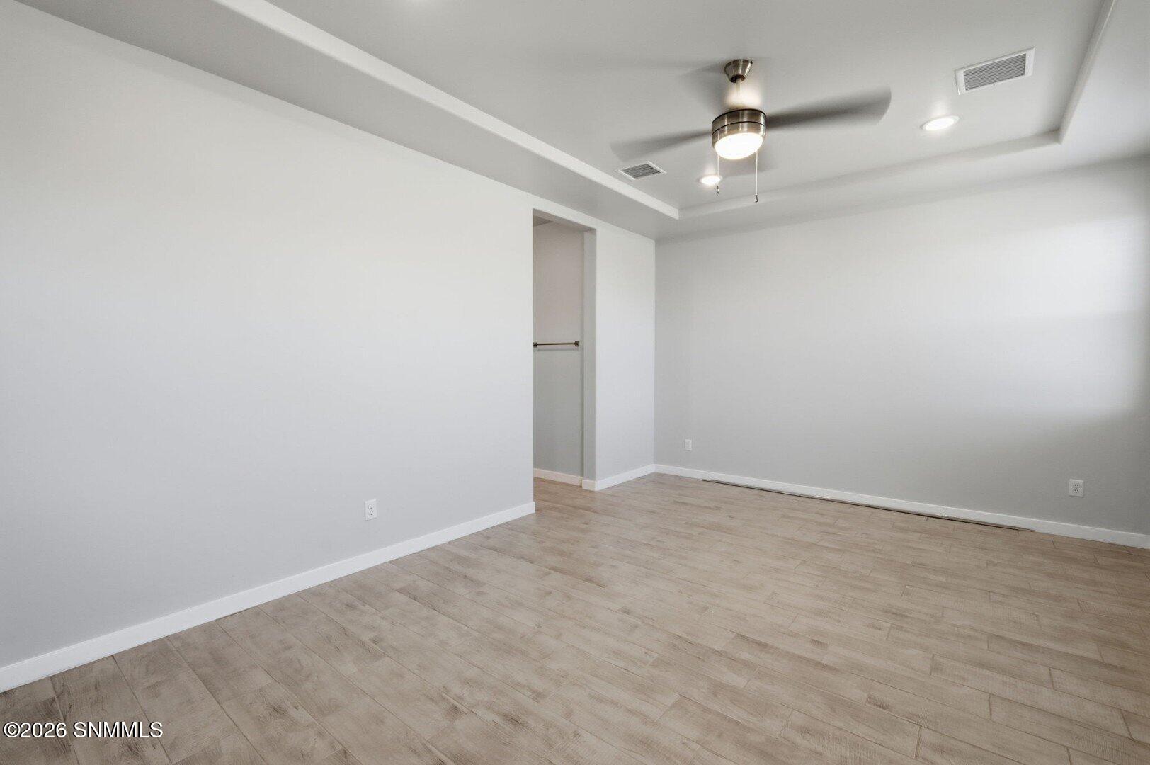 6055 Green Ridge Drive Property Photo 15