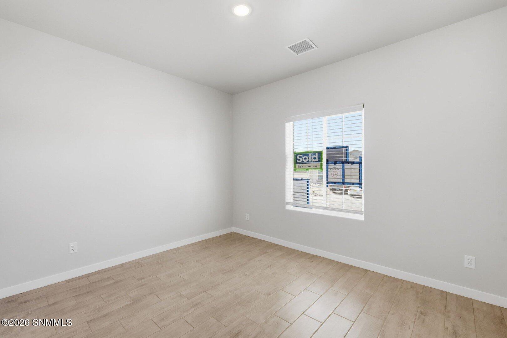 6055 Green Ridge Drive Property Photo 18