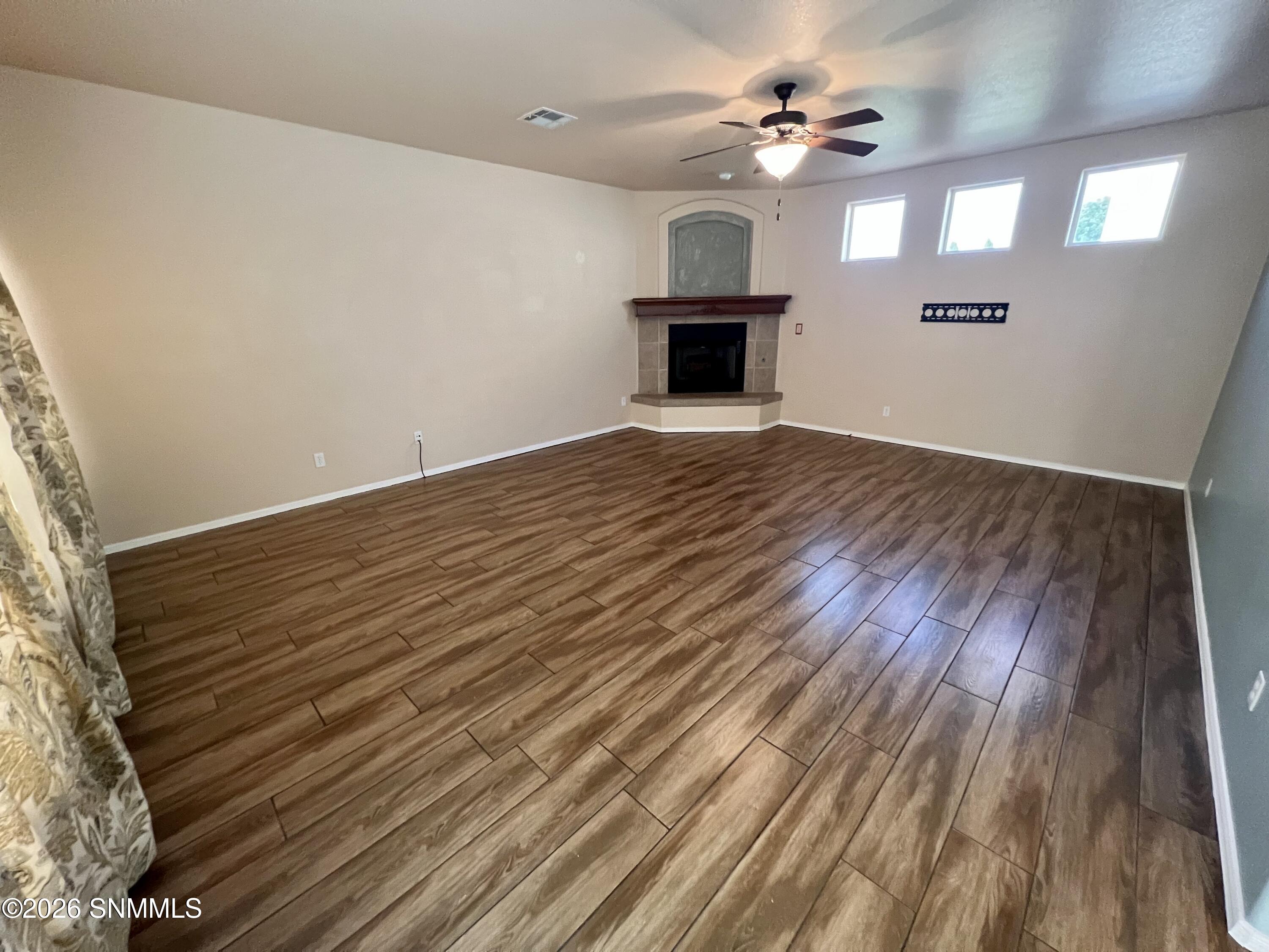 4681 Mesa Rico Drive Property Photo 11