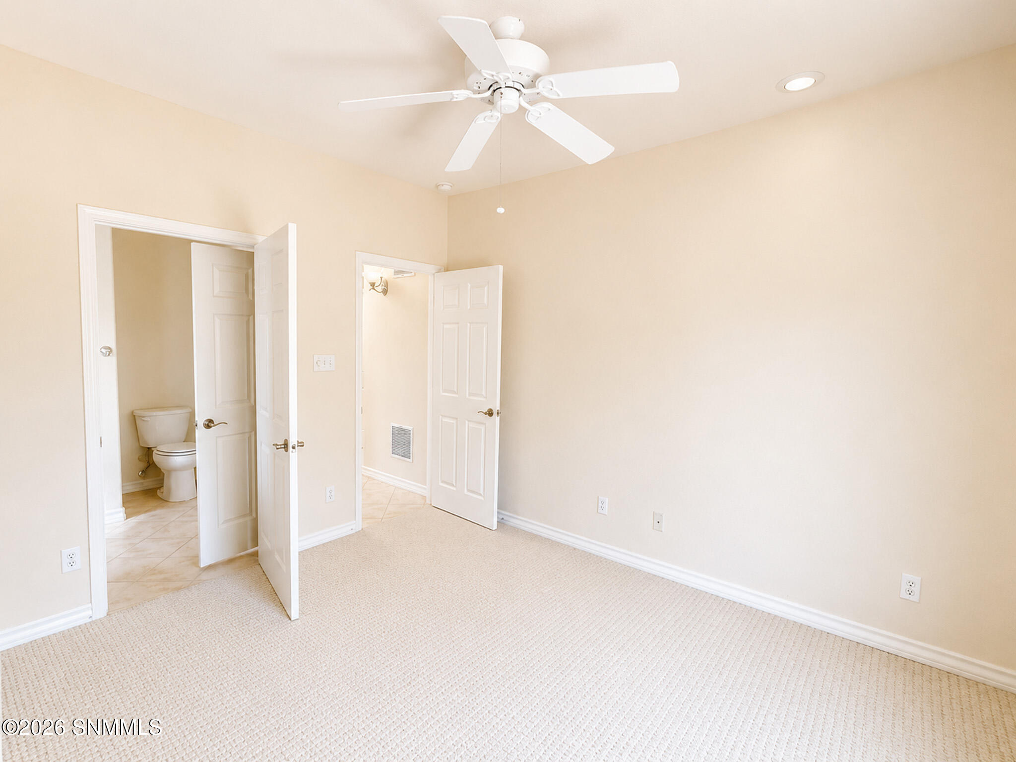 2040 Sorrento Place Property Photo 29