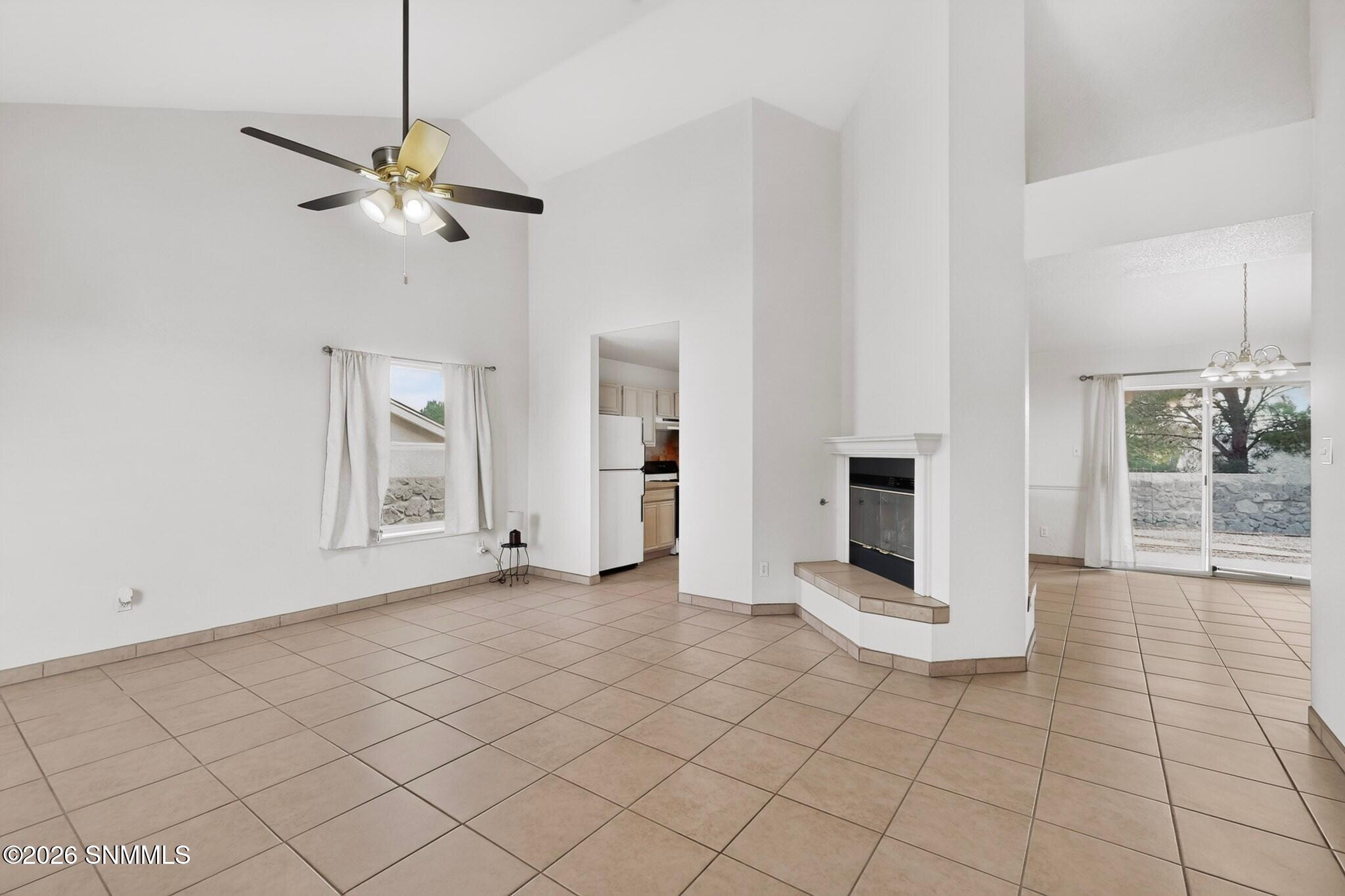 753 Scenic View Drive Property Photo 3