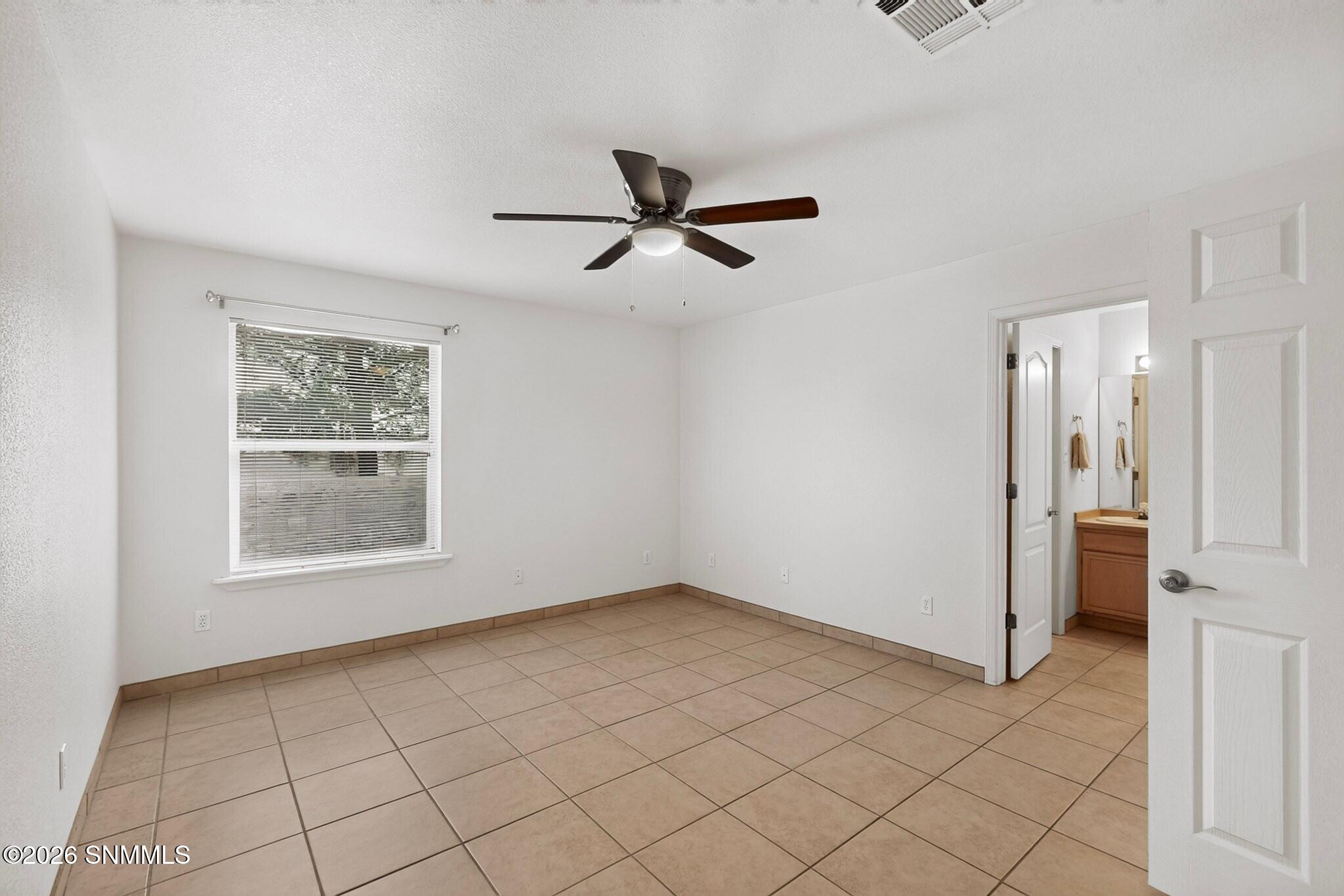 753 Scenic View Drive Property Photo 10