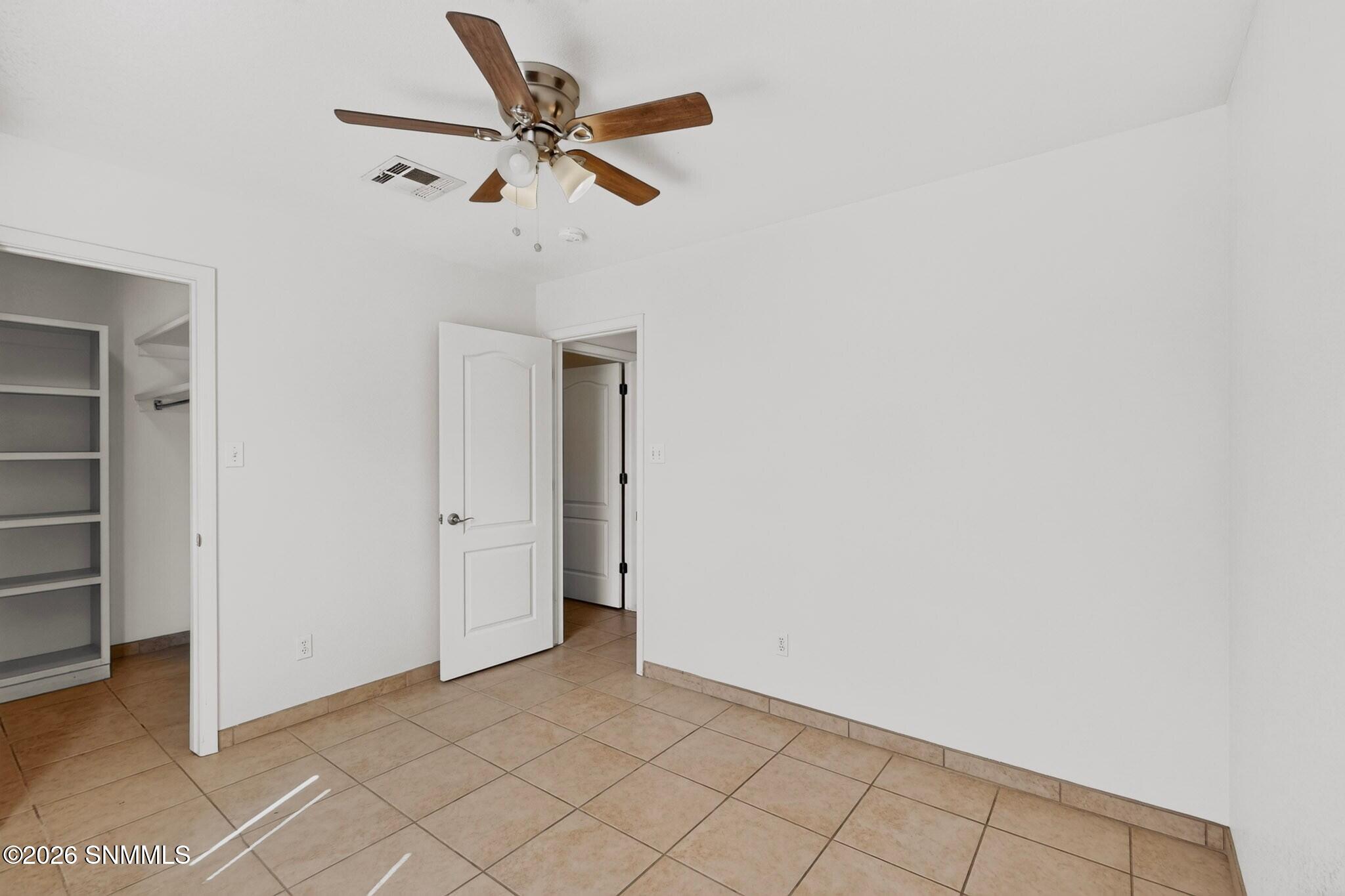 753 Scenic View Drive Property Photo 17