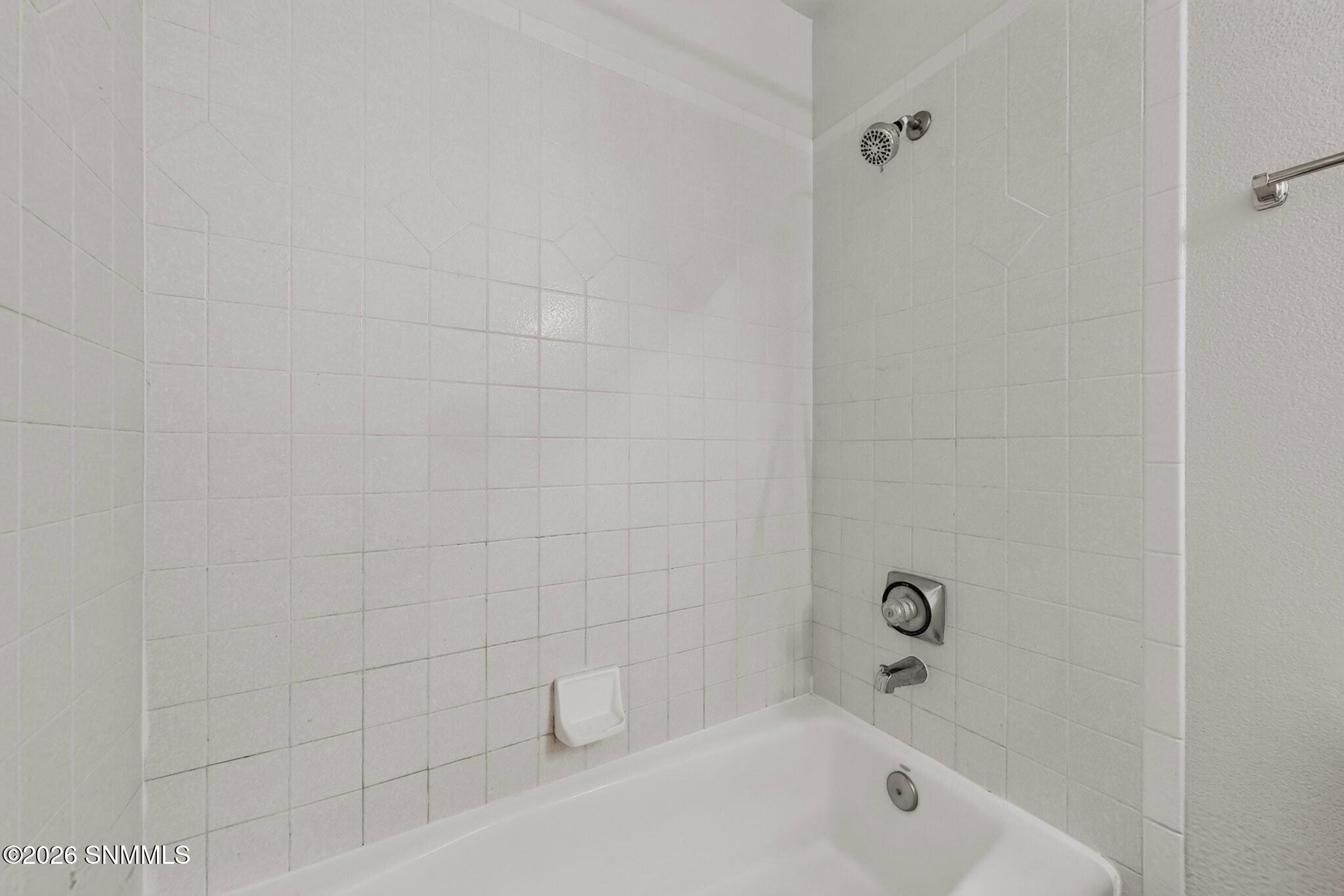 753 Scenic View Drive Property Photo 20