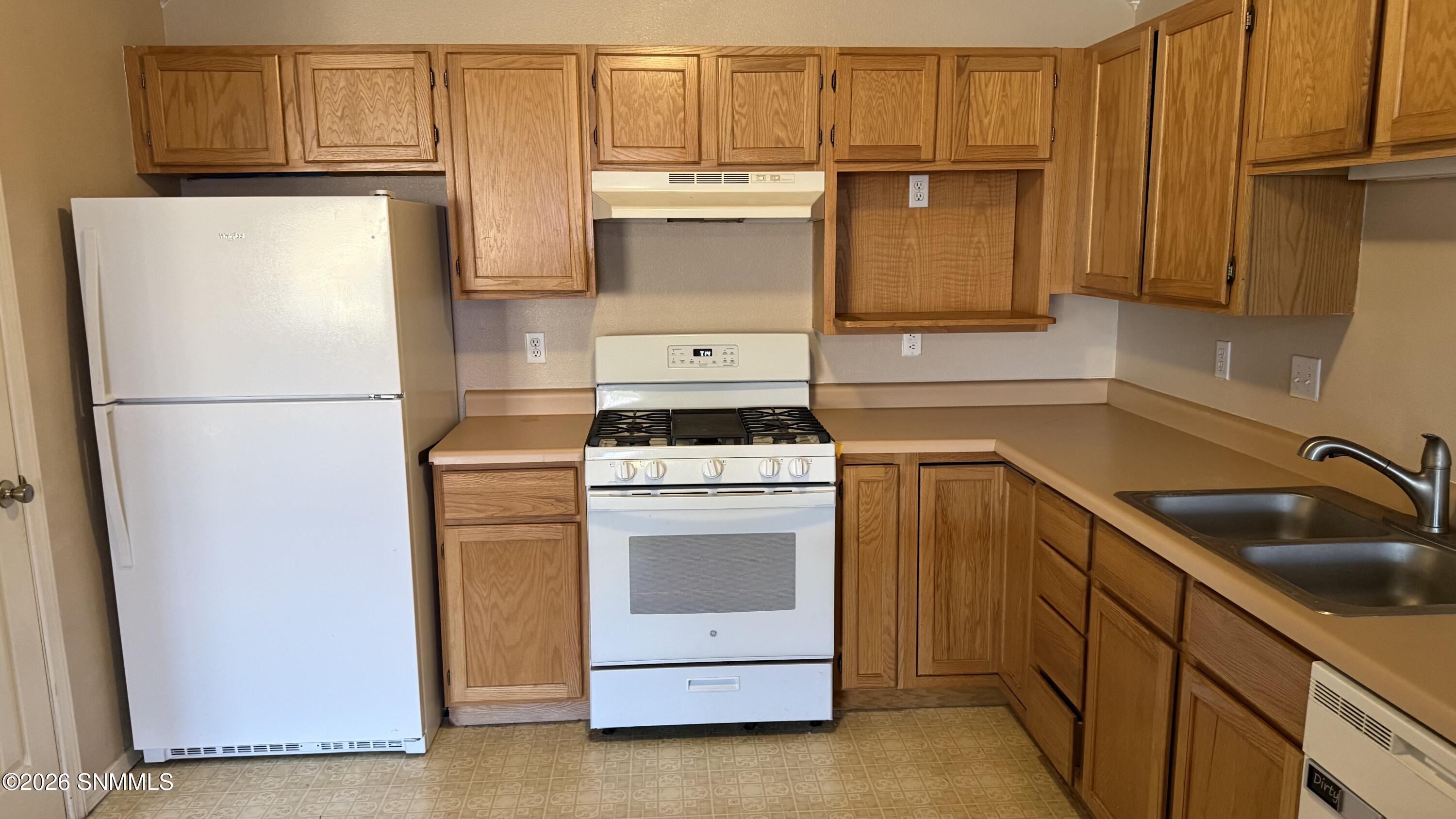 3870 Thurston Court Property Photo 10