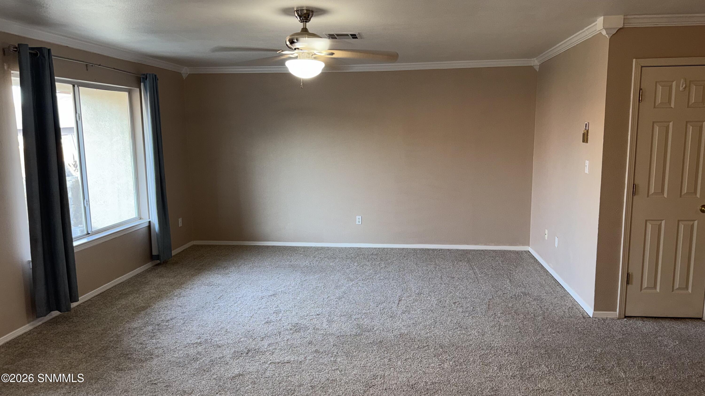 3870 Thurston Court Property Photo 13