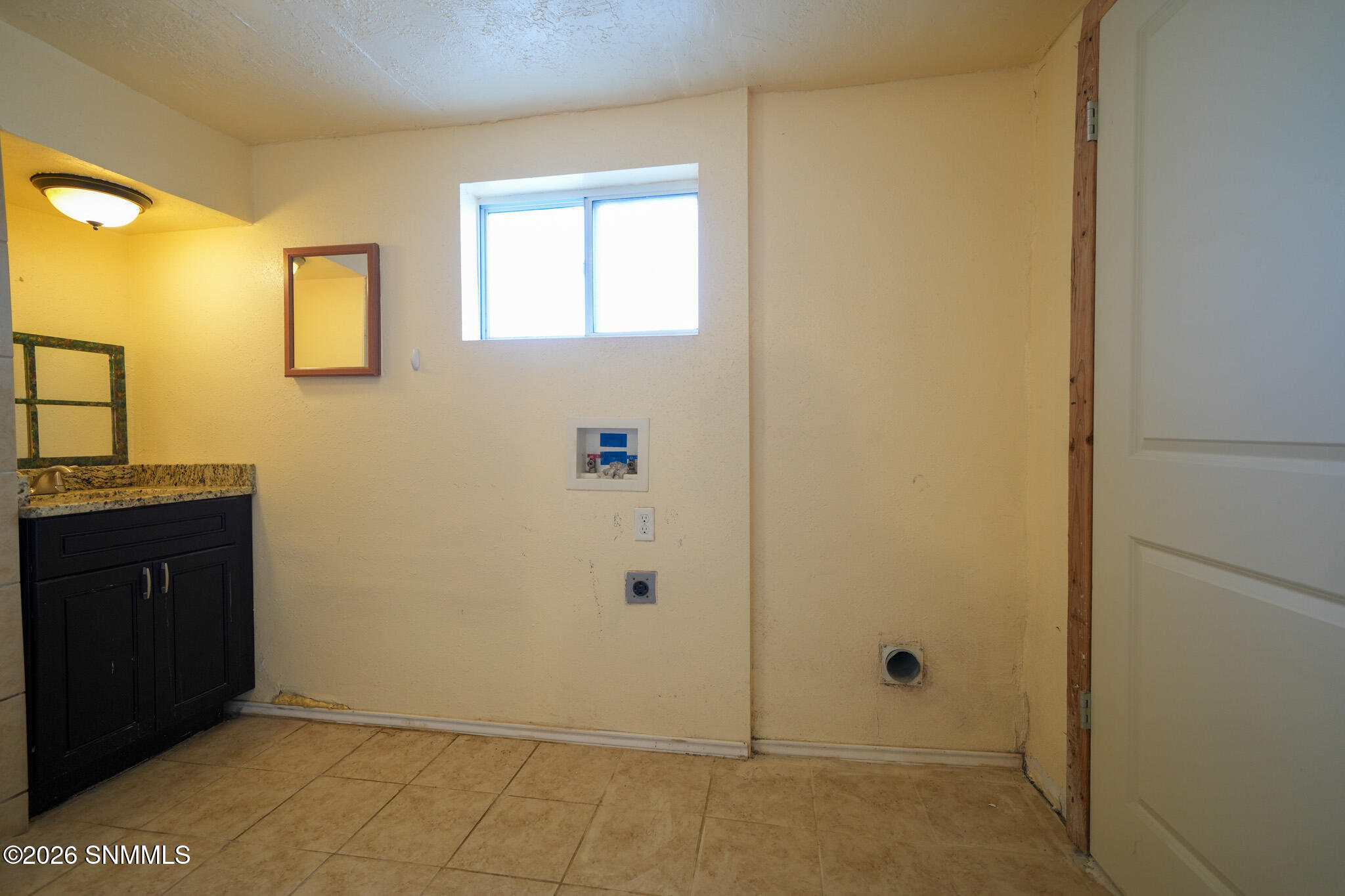 204 W Chopes Street Property Photo 11
