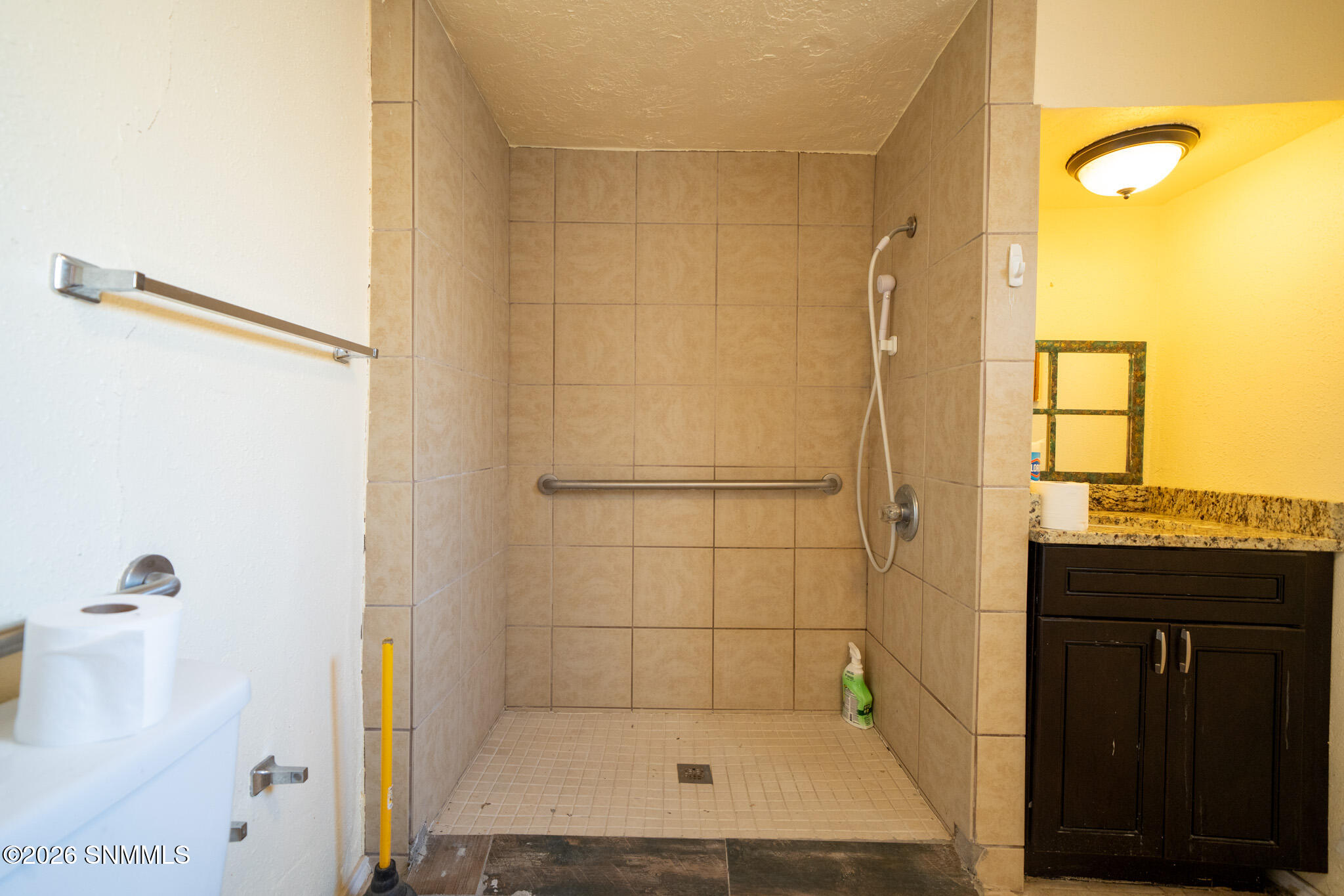 204 W Chopes Street Property Photo 12