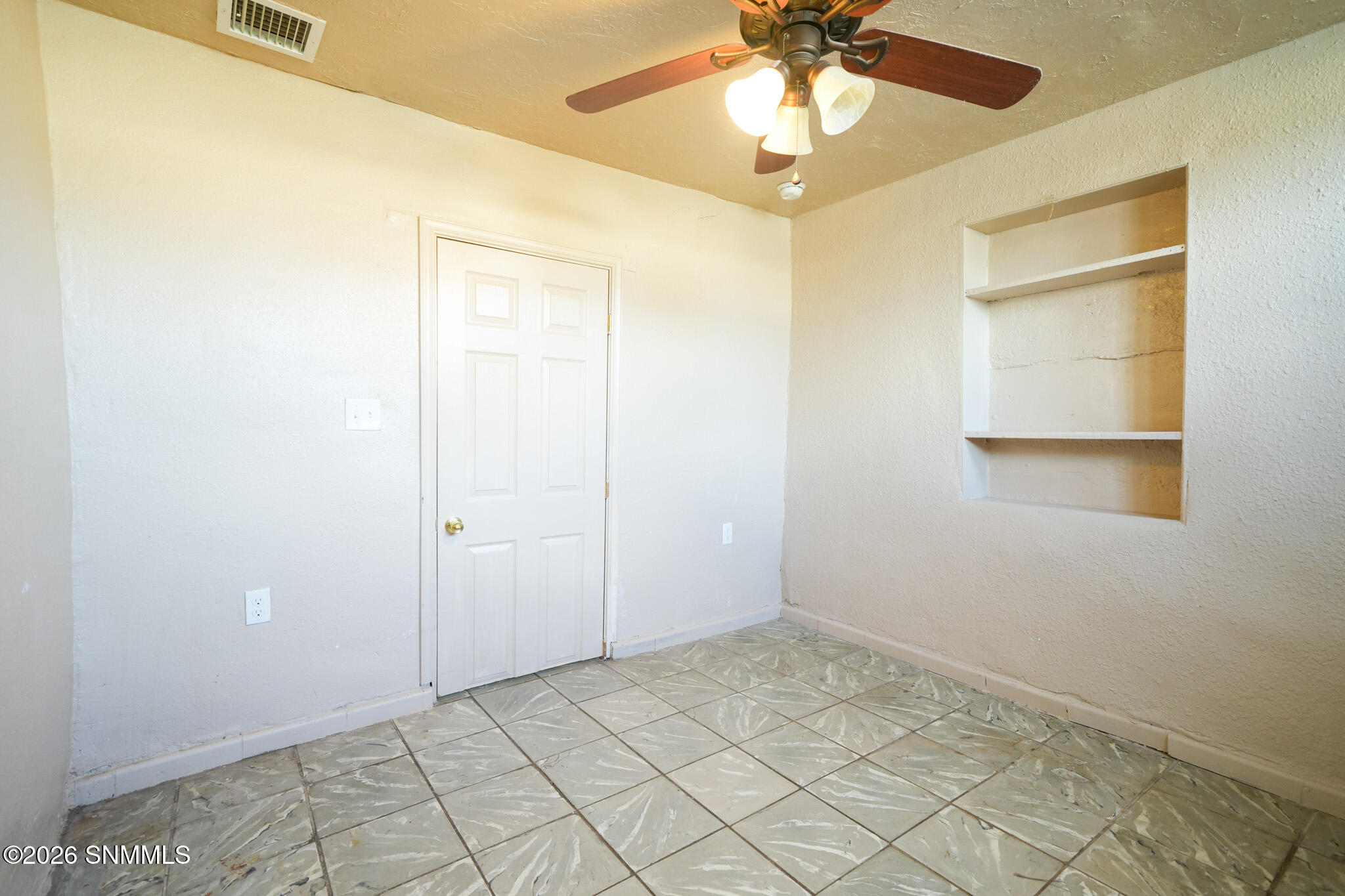 204 W Chopes Street Property Photo 14